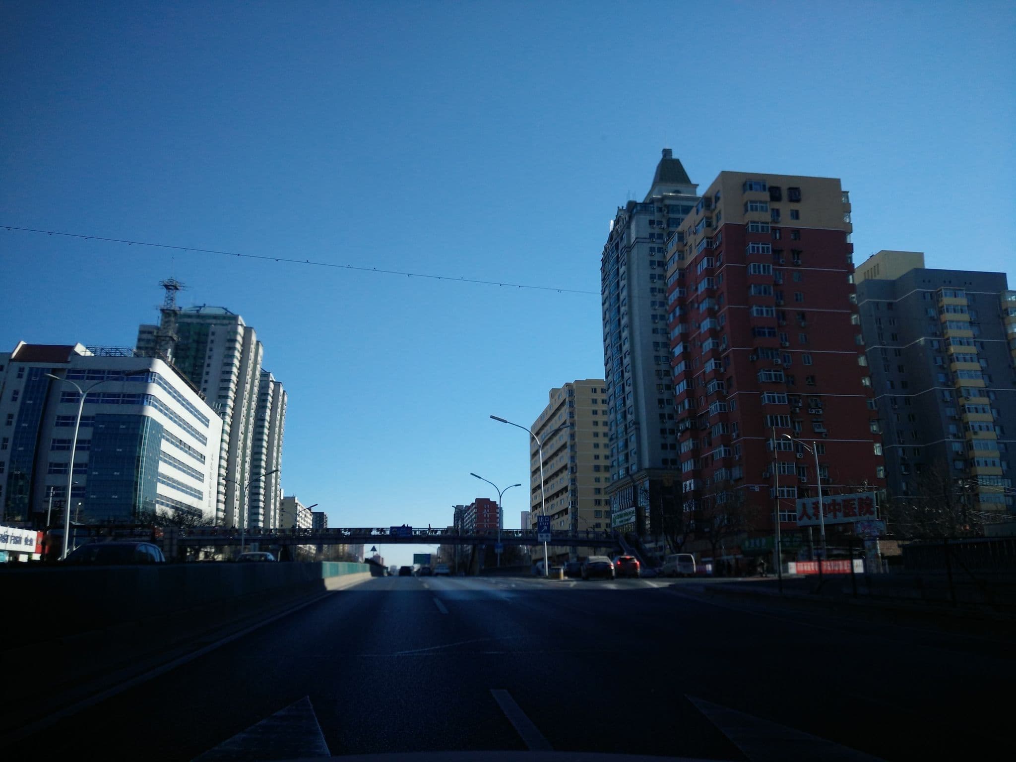 Street view near 如家精选酒店, Beijing — © cdch414 (CC BY-SA · Mapillary)