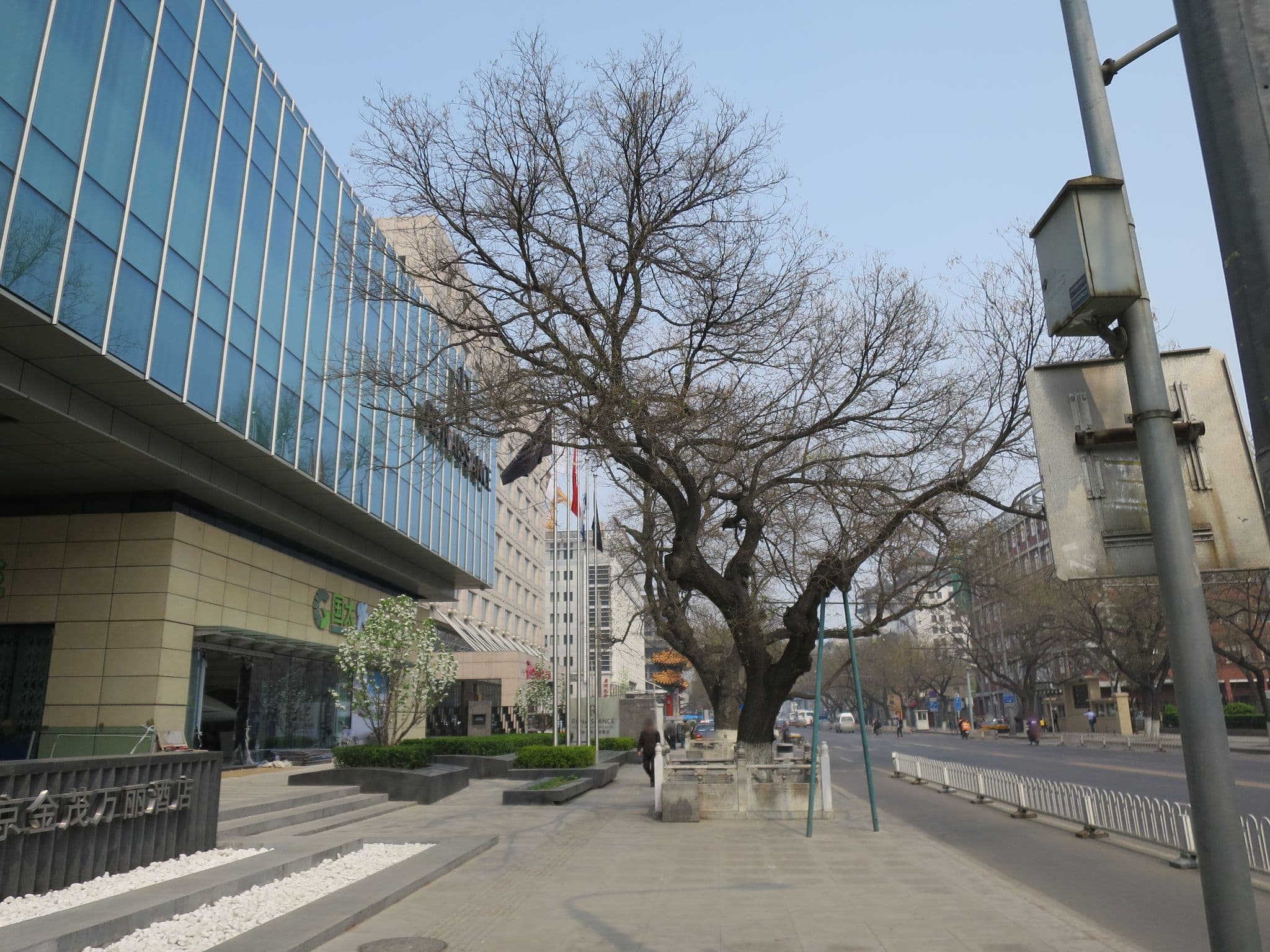 Street view near Renaissance Pool, Beijing — © richlv (CC BY-SA · Mapillary)