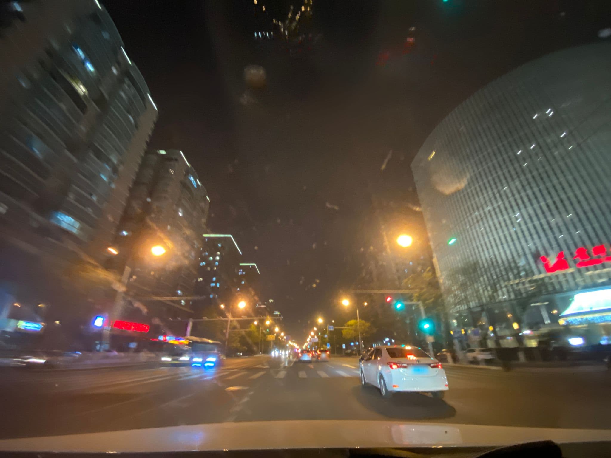 Street view near Xiangda Int'l Hotel, Beijing — © adirricor (CC BY-SA · Mapillary)