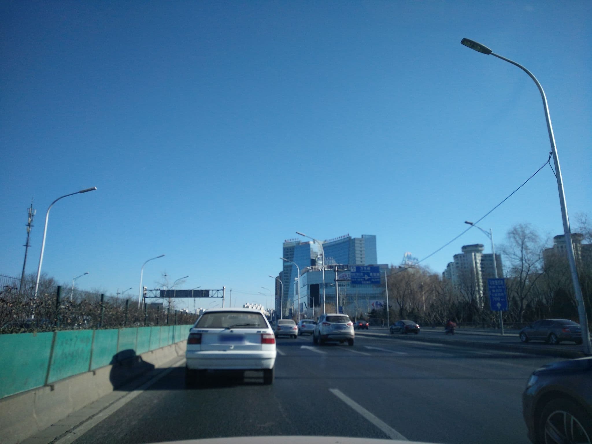 Street view near 百盈天天快捷酒店, Beijing — © cdch414 (CC BY-SA · Mapillary)