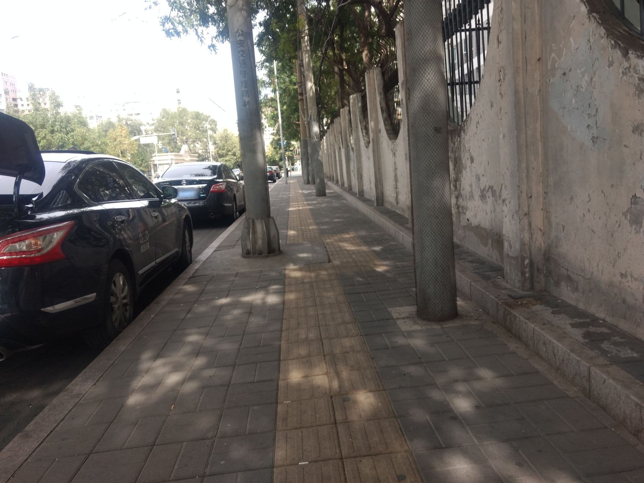 Street view near 佳龙酒店, Beijing — © mapeadora (CC BY-SA · Mapillary)