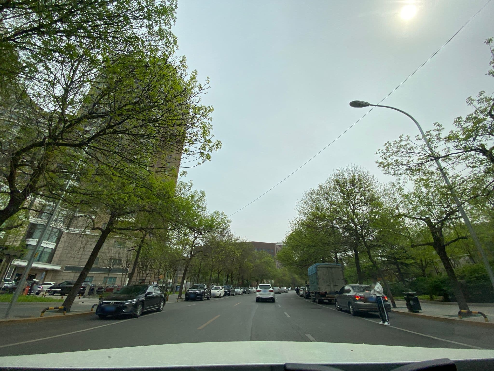 Street view near Days Inn, Beijing — © adirricor (CC BY-SA · Mapillary)