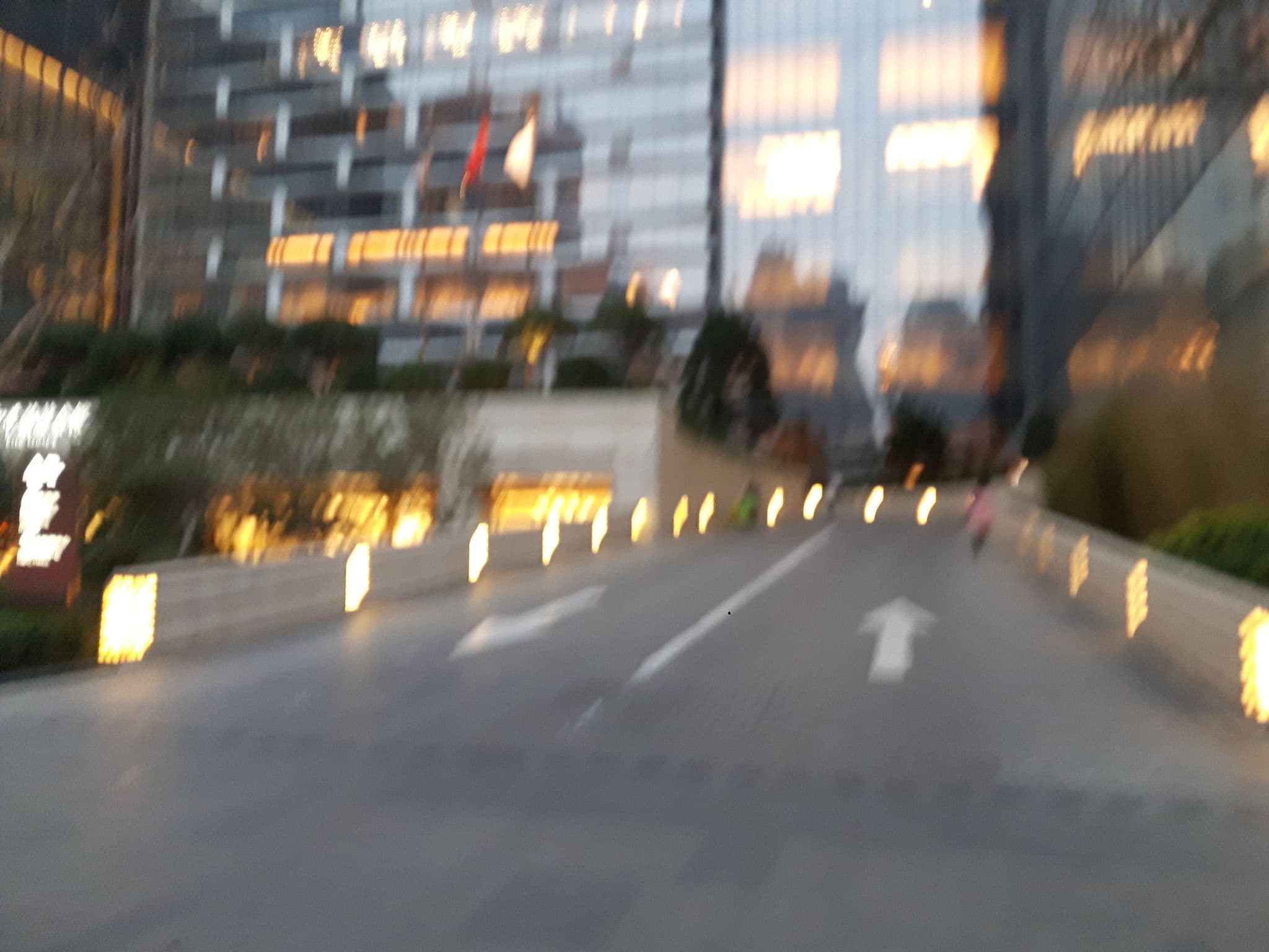 Street view near 四季酒店 FourSeason, Tianjin — © changchun1 (CC BY-SA · Mapillary)