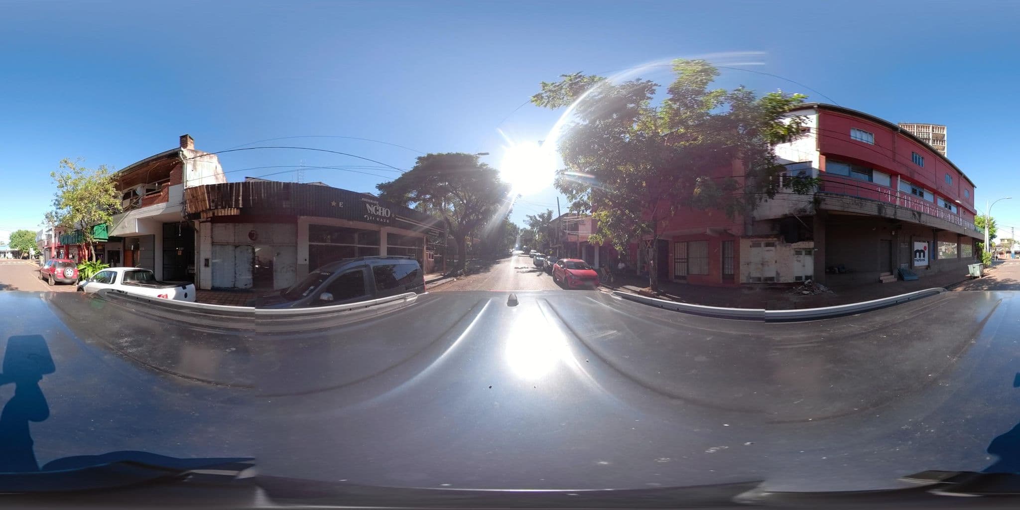 Street view near Las Araucarias, Puerto Iguazú