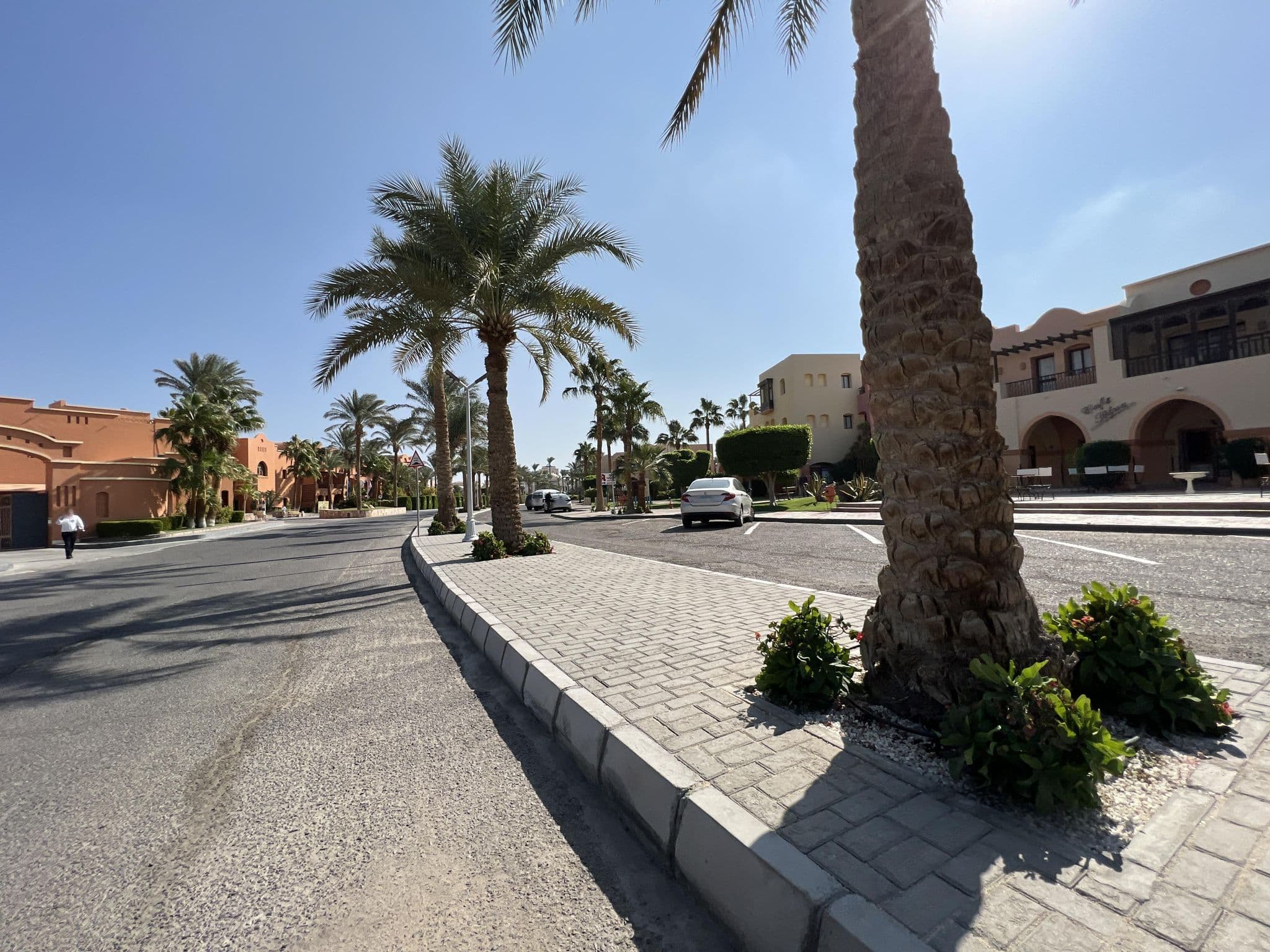 Street view near Steet Festival, Makadi Bay — © Santadragon (CC BY-SA · Mapillary)