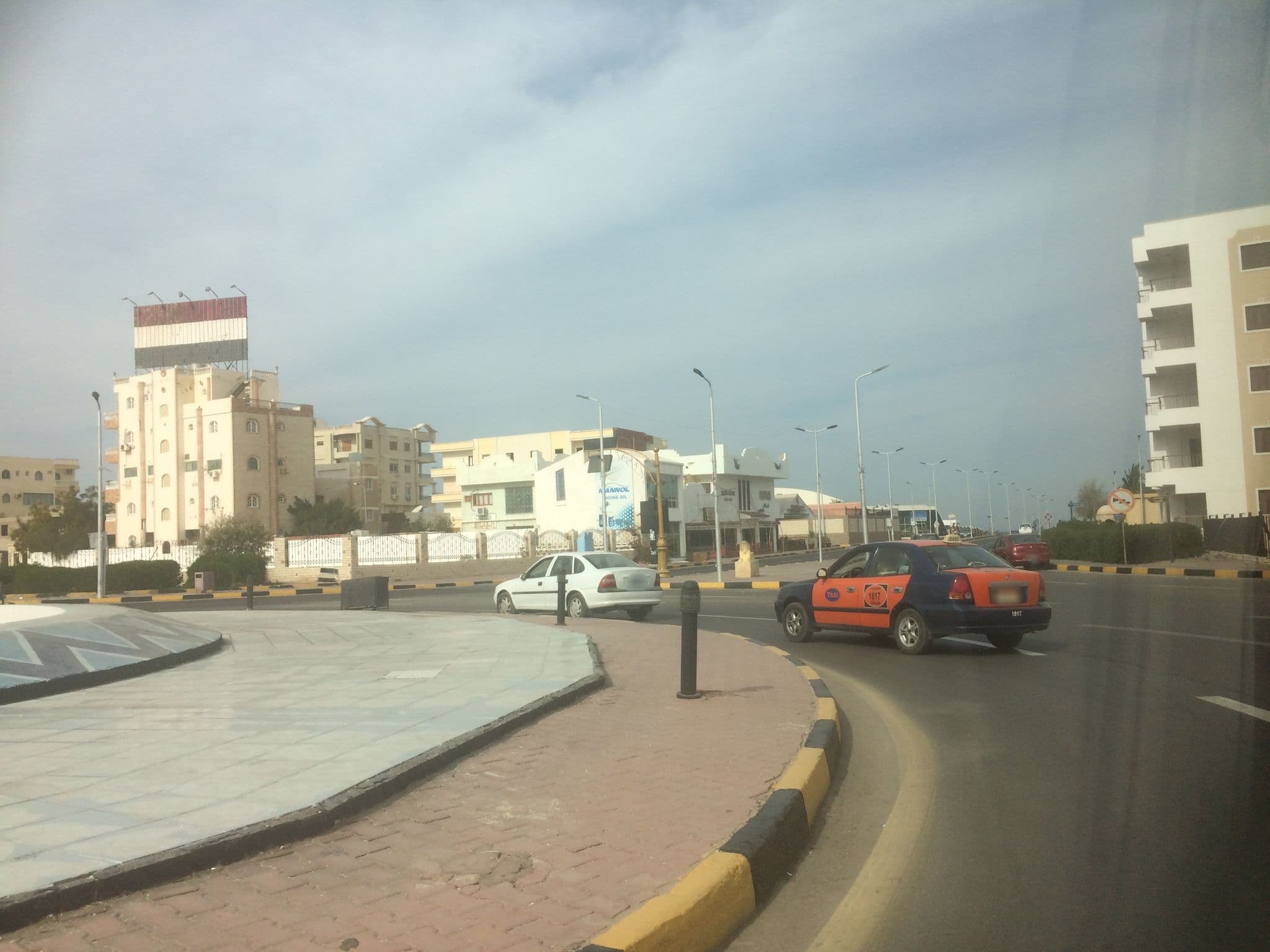 Street view near Alandu Salas, Hurghada — © horsecab (CC BY-SA · Mapillary)