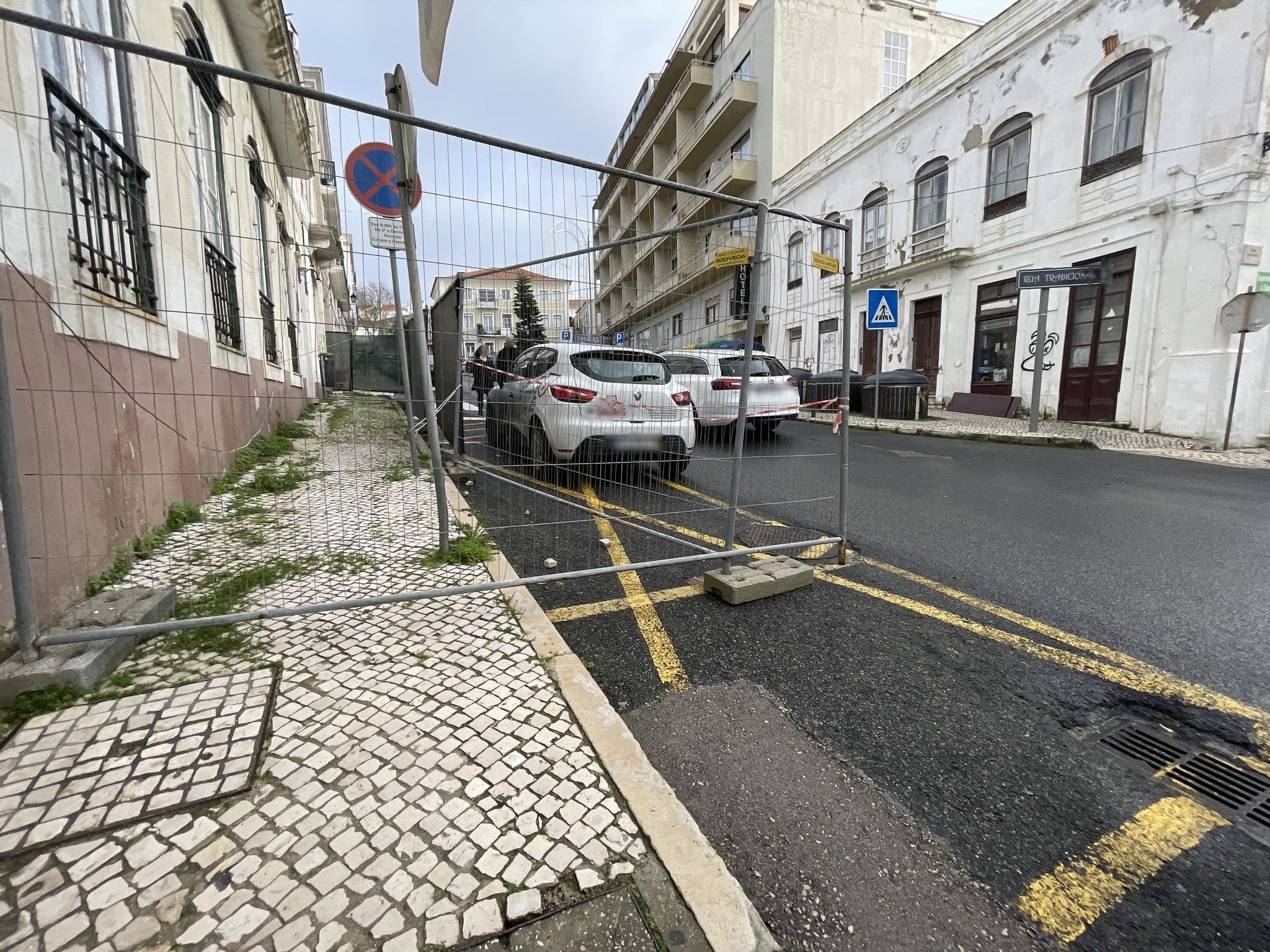 Street view near Central, Nazaré — © egorka (CC BY-SA · Mapillary)