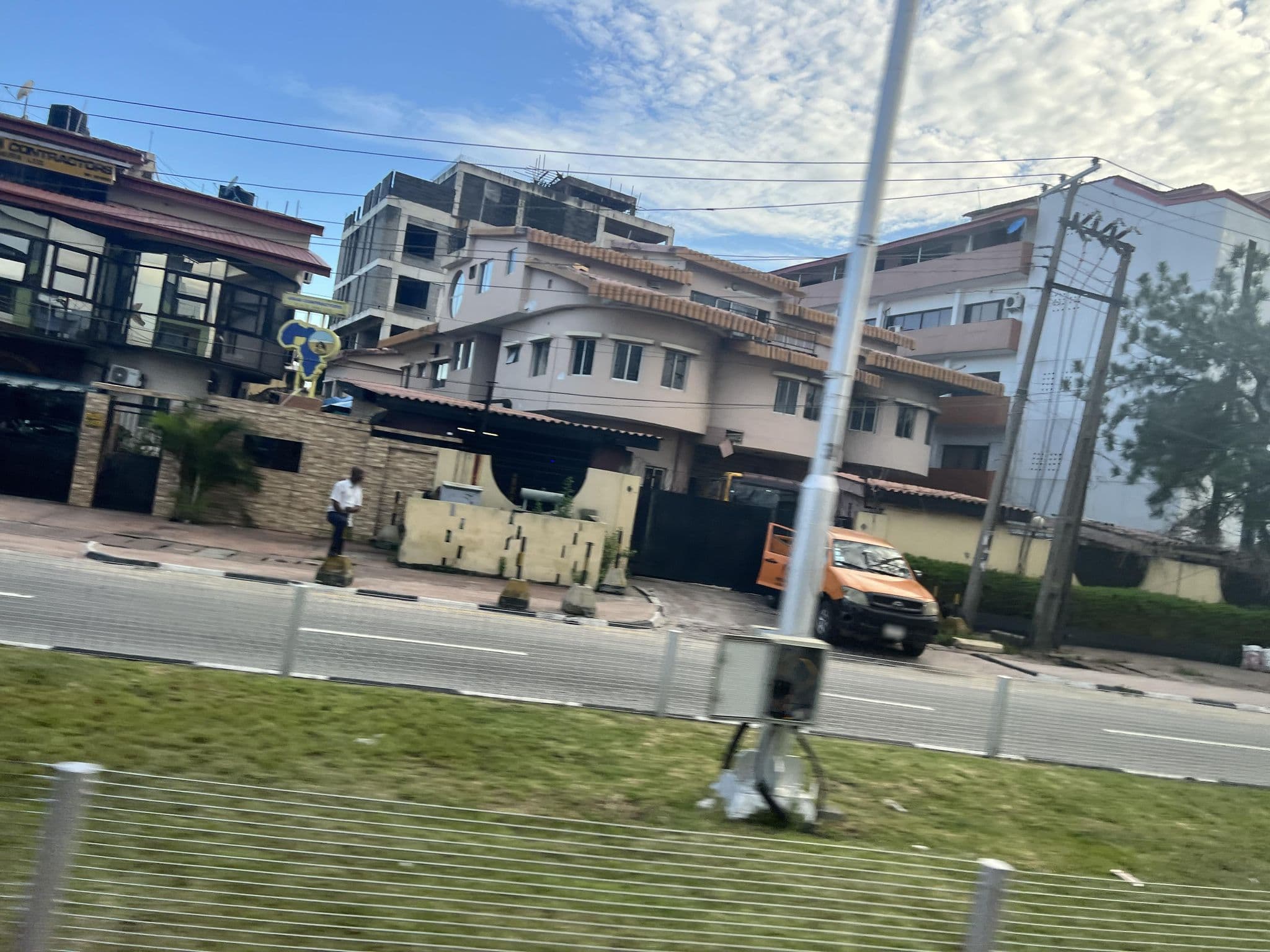 Street view near eco hotel, Obalende — © afimaame (CC BY-SA · Mapillary)