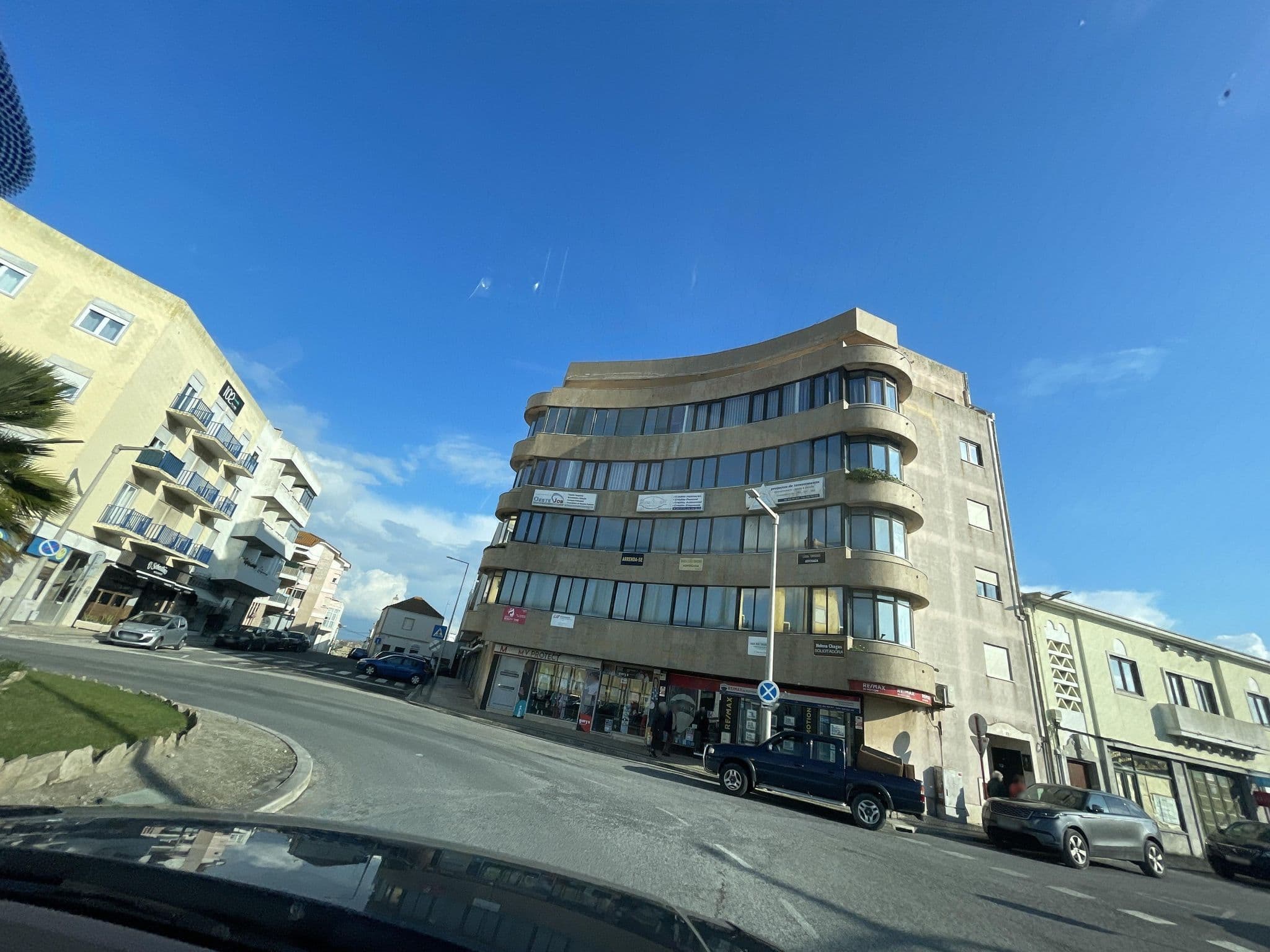 Street view near Nineteen, Peniche — © Manolo23 (CC BY-SA · Mapillary)