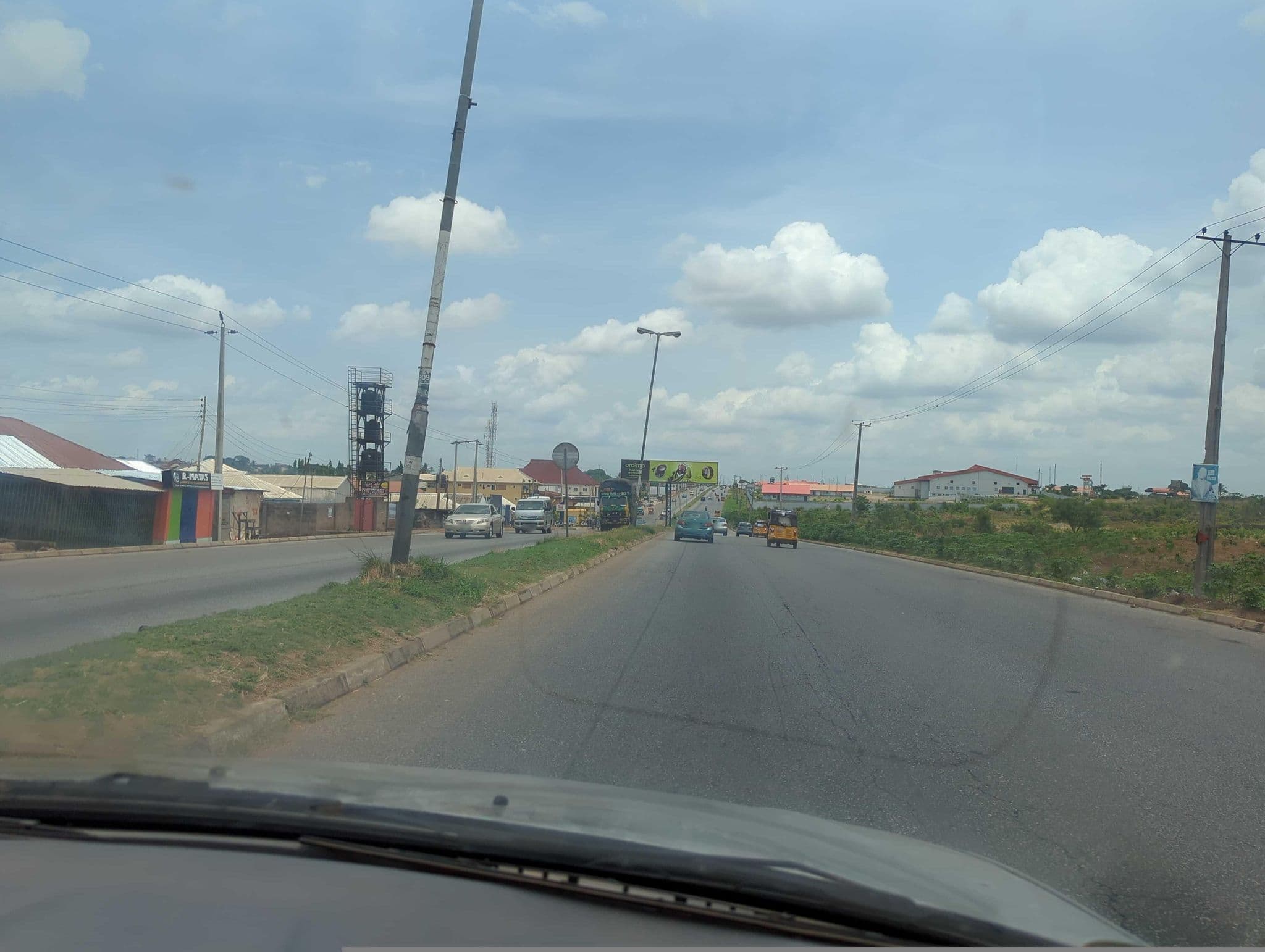 Street view near Barams Hotel & Suites, Ilorin — © Joemetric (CC BY-SA · Mapillary)