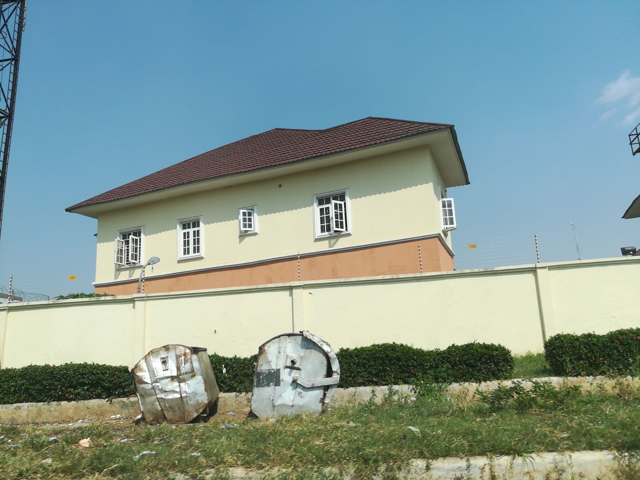 Street view near The Ambassador, Abuja — © ralebipim (CC BY-SA · Mapillary)