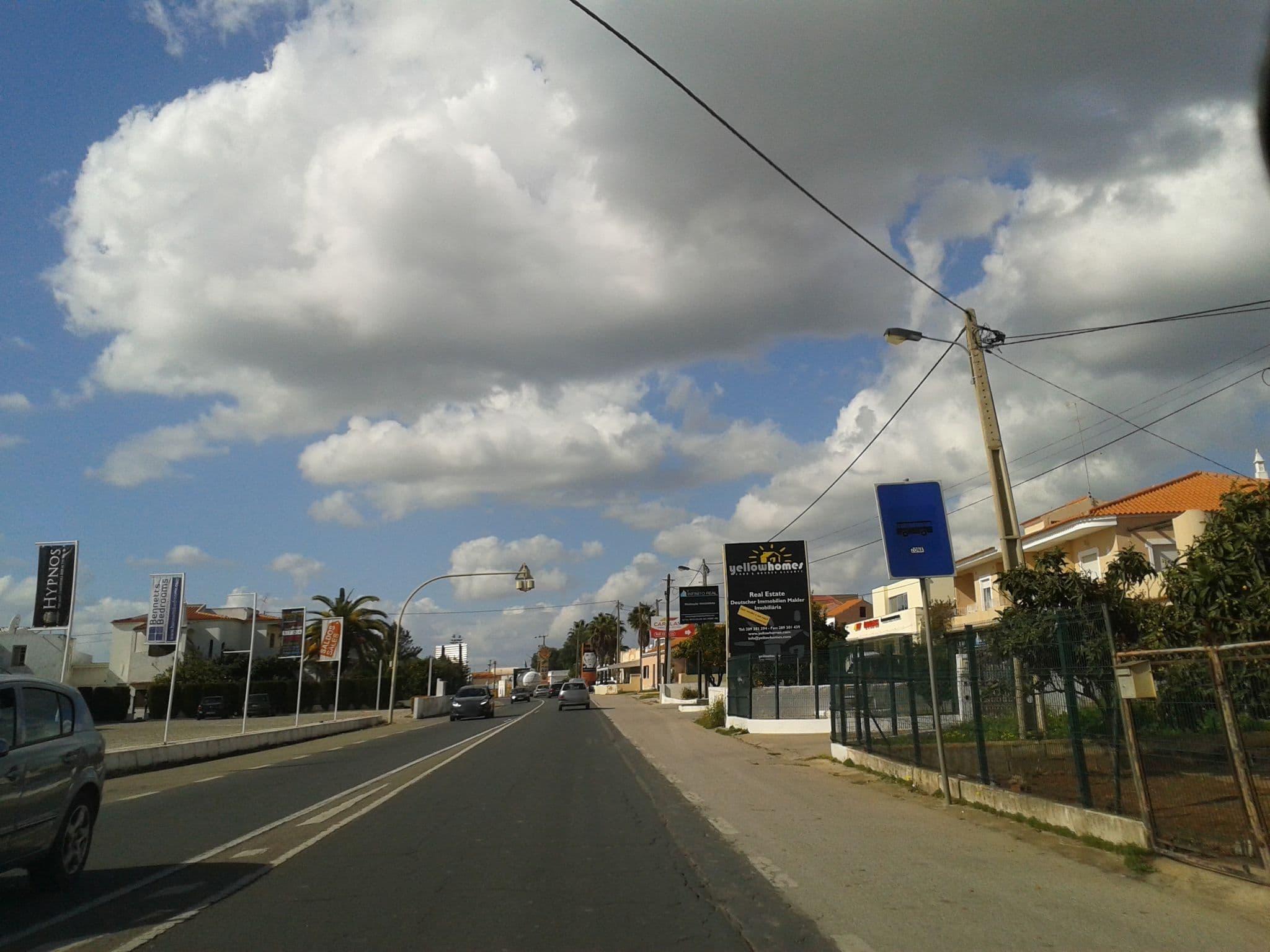 Street view near Bennetts Bedrooms, Vilamoura — © rudolfmayer (CC BY-SA · Mapillary)