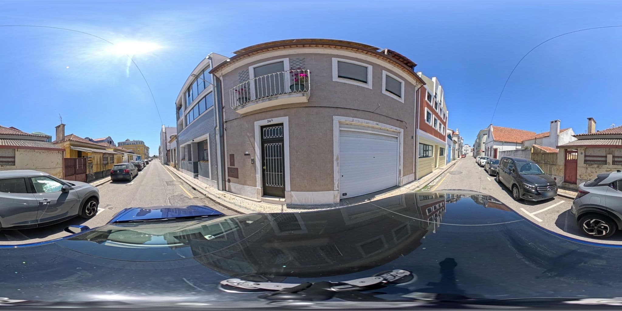 Street view near SaberAmar City & Ria, Aveiro — © jneiva (CC BY-SA · Mapillary)
