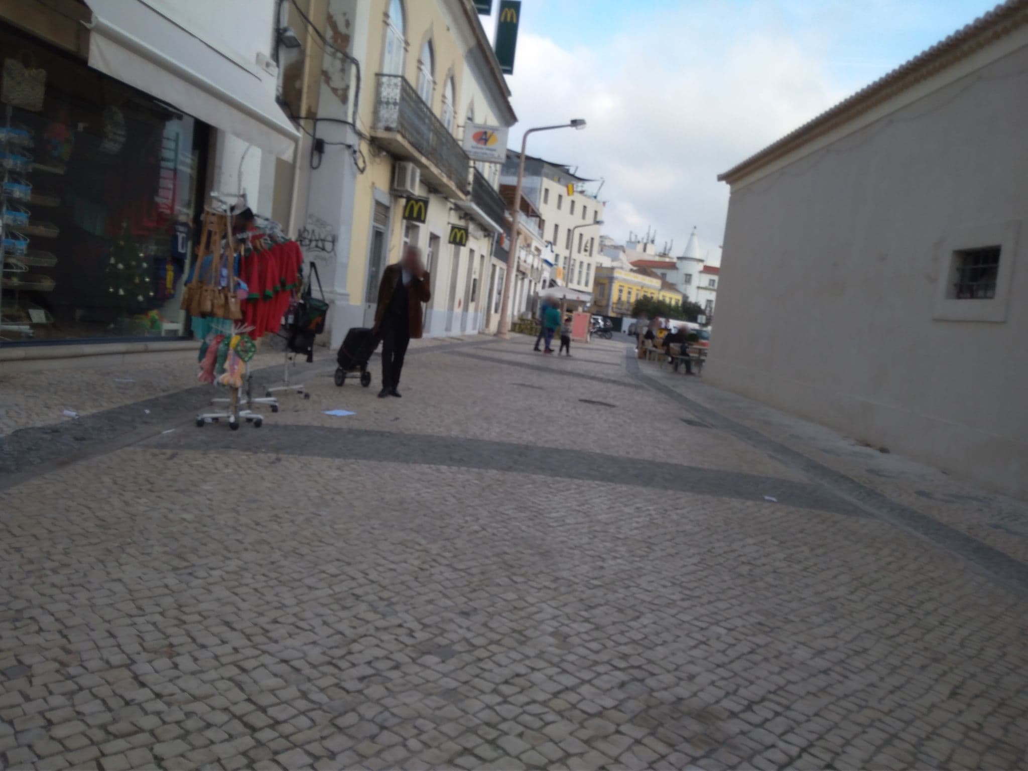 Street view near Algarve Hostel, Faro — © mapfool (CC BY-SA · Mapillary)