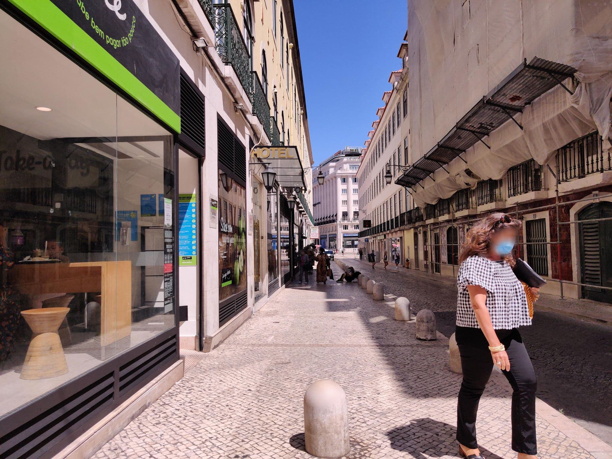 Street view near Hotel Inn Rossio, São Mamede — © sttujames (CC BY-SA · Mapillary)