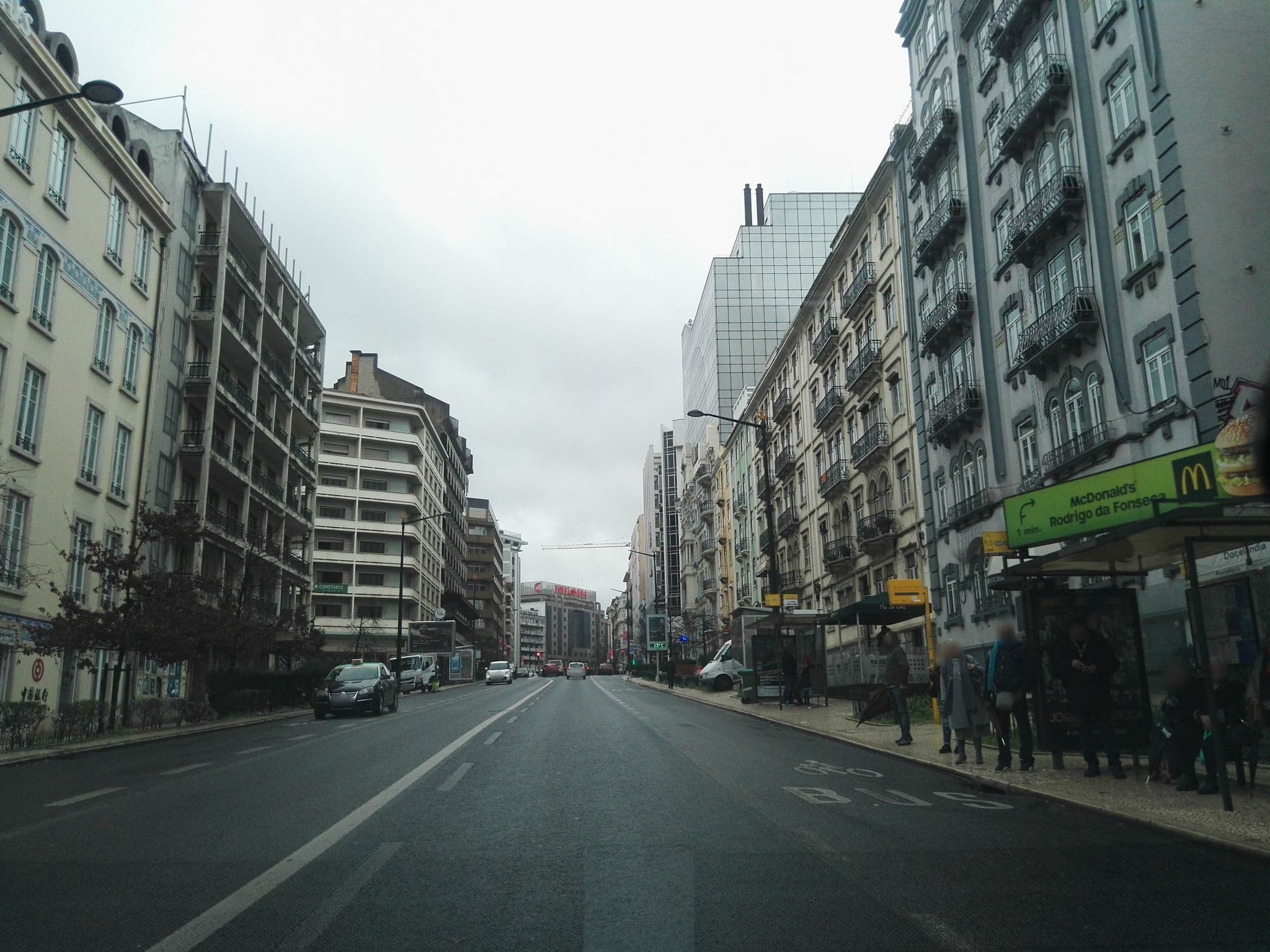 Street view near Hotel Expo Astoria, Lisbon — © filipegraciosa (CC BY-SA · Mapillary)