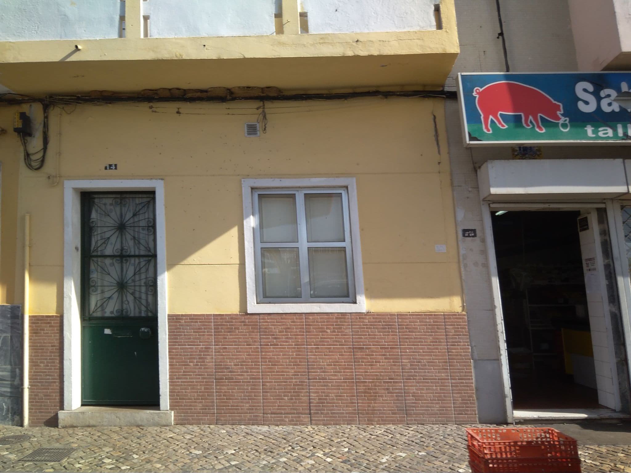Street view near Maria's Rooms, Faro — © mapfool (CC BY-SA · Mapillary)