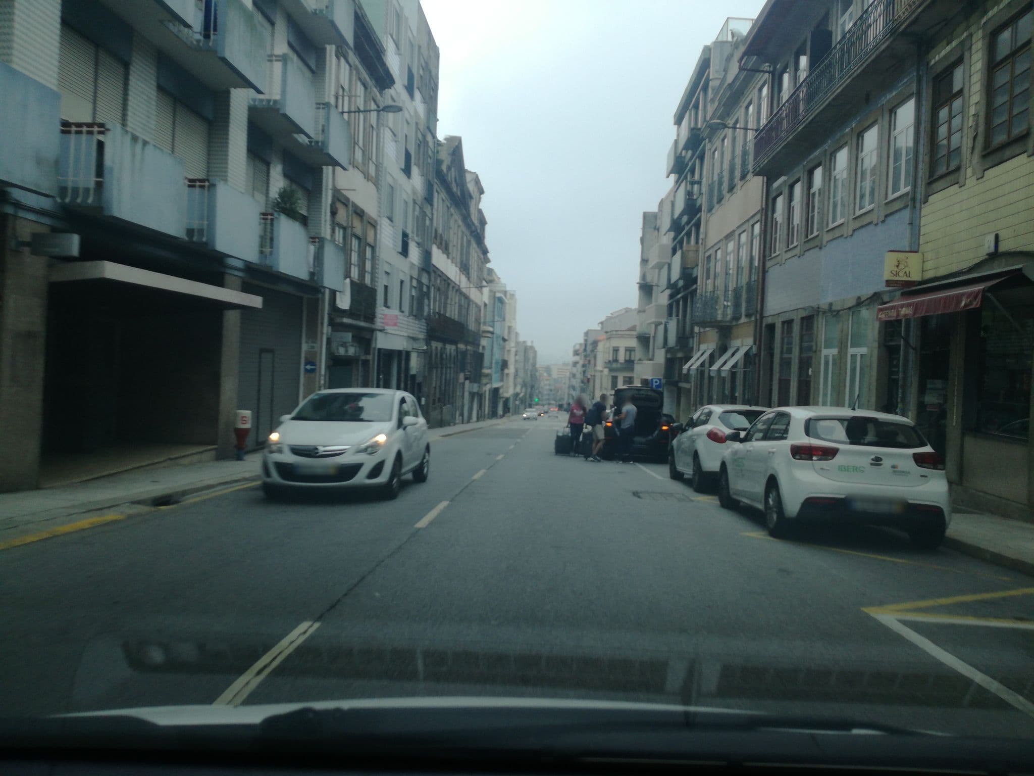 Street view near Santa Catarina, Porto