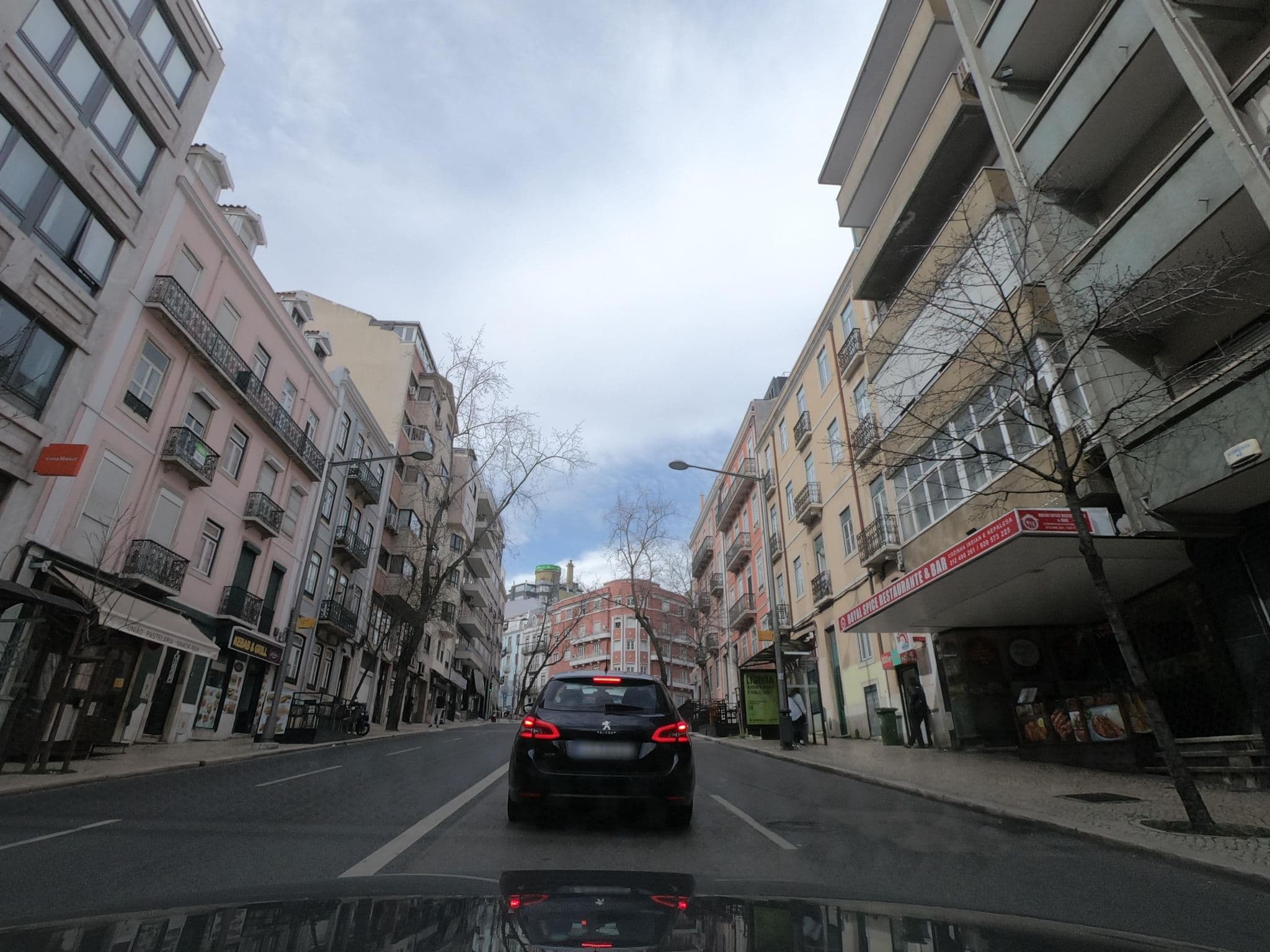 Street view near easyHotel, Lisbon — © filohipo (CC BY-SA · Mapillary)