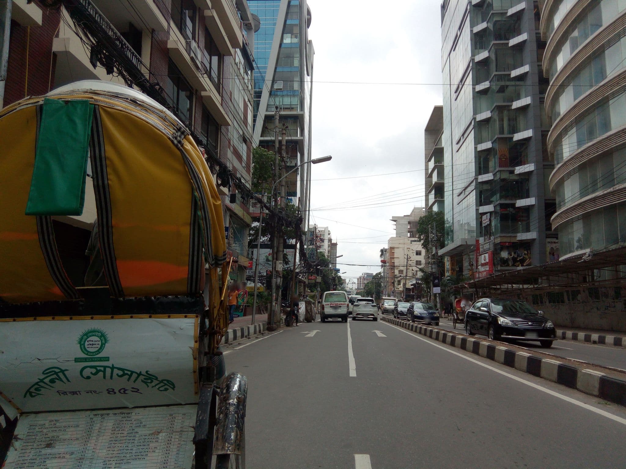 Street view near Korea Guesthouse, Kafrul — © mapdhaka (CC BY-SA · Mapillary)