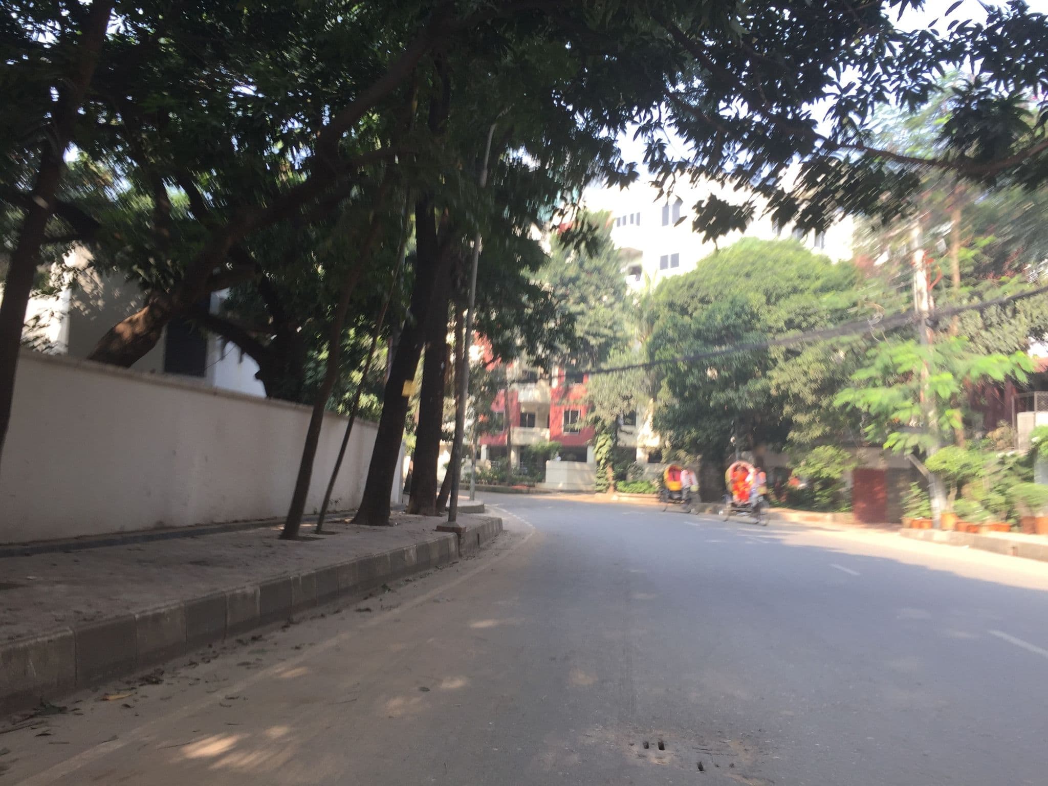Street view near Six Seasons Hotel, Bhatara — © infolimon (CC BY-SA · Mapillary)