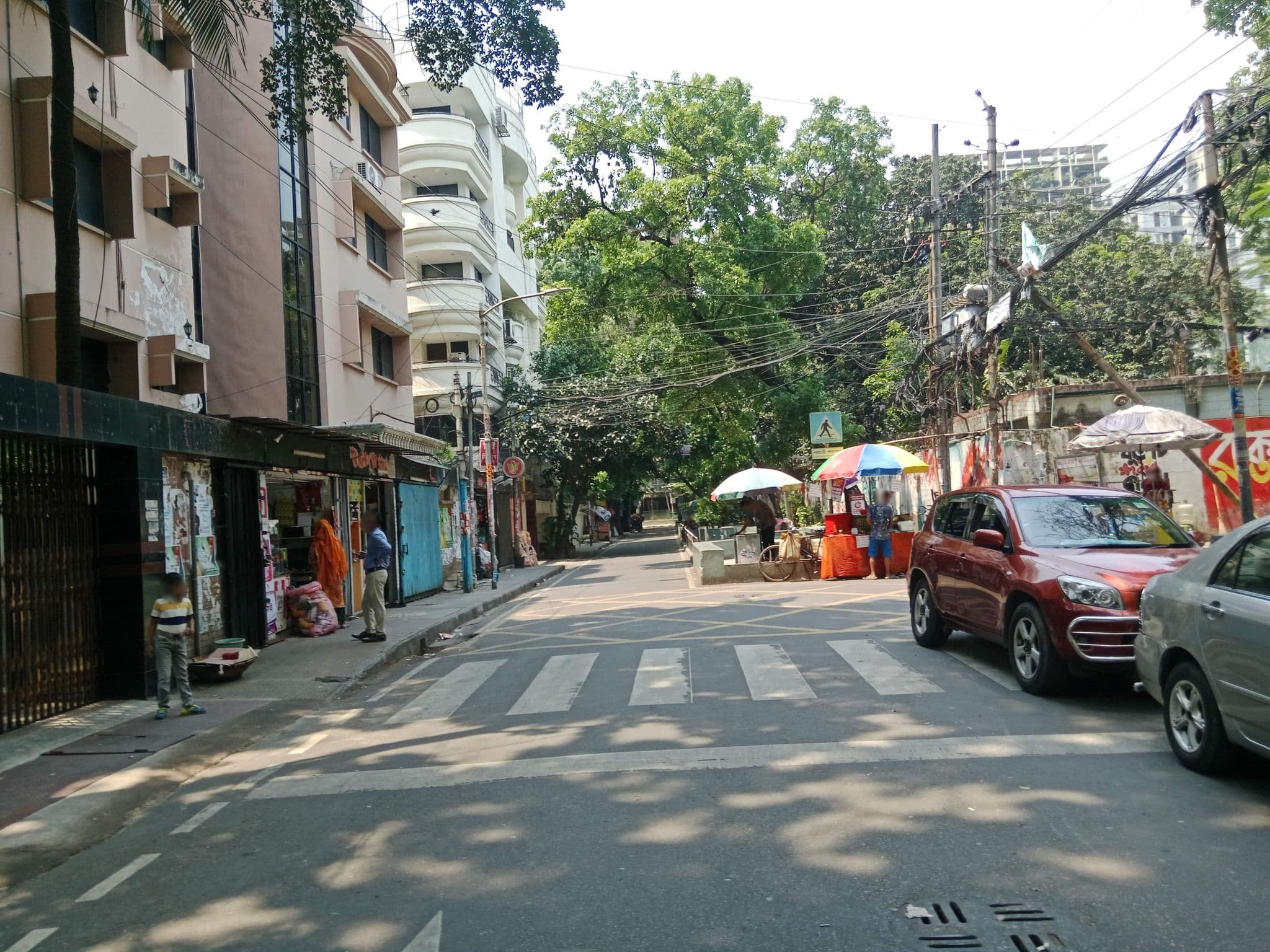 Street view near Hotel De Castle, Kafrul — © Shafayat_808 (CC BY-SA · Mapillary)