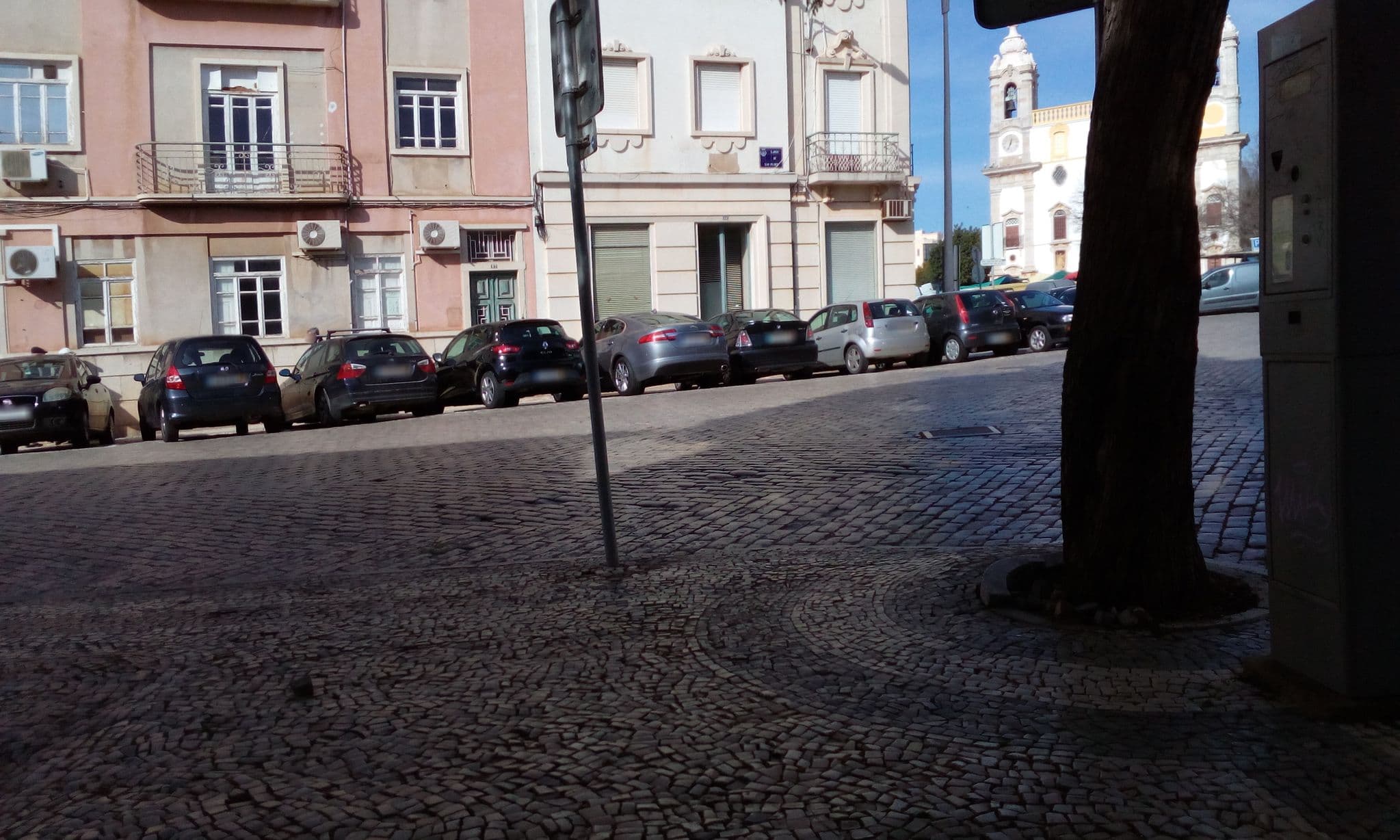 Street view near Hostellicious, Faro — © micmin1972 (CC BY-SA · Mapillary)