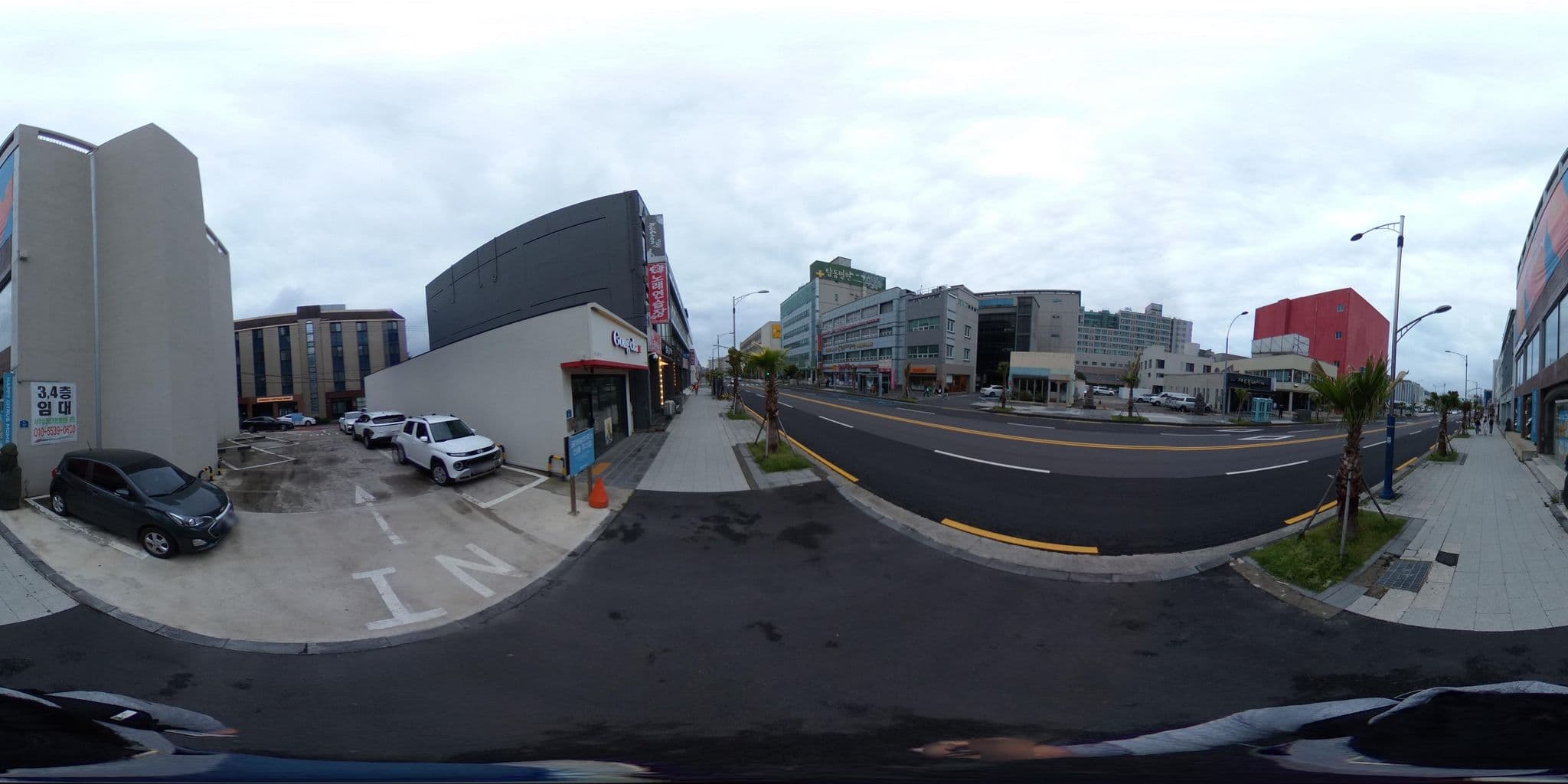Street view near 게스트하우스, Jeju City — © monotaxism (CC BY-SA · Mapillary)