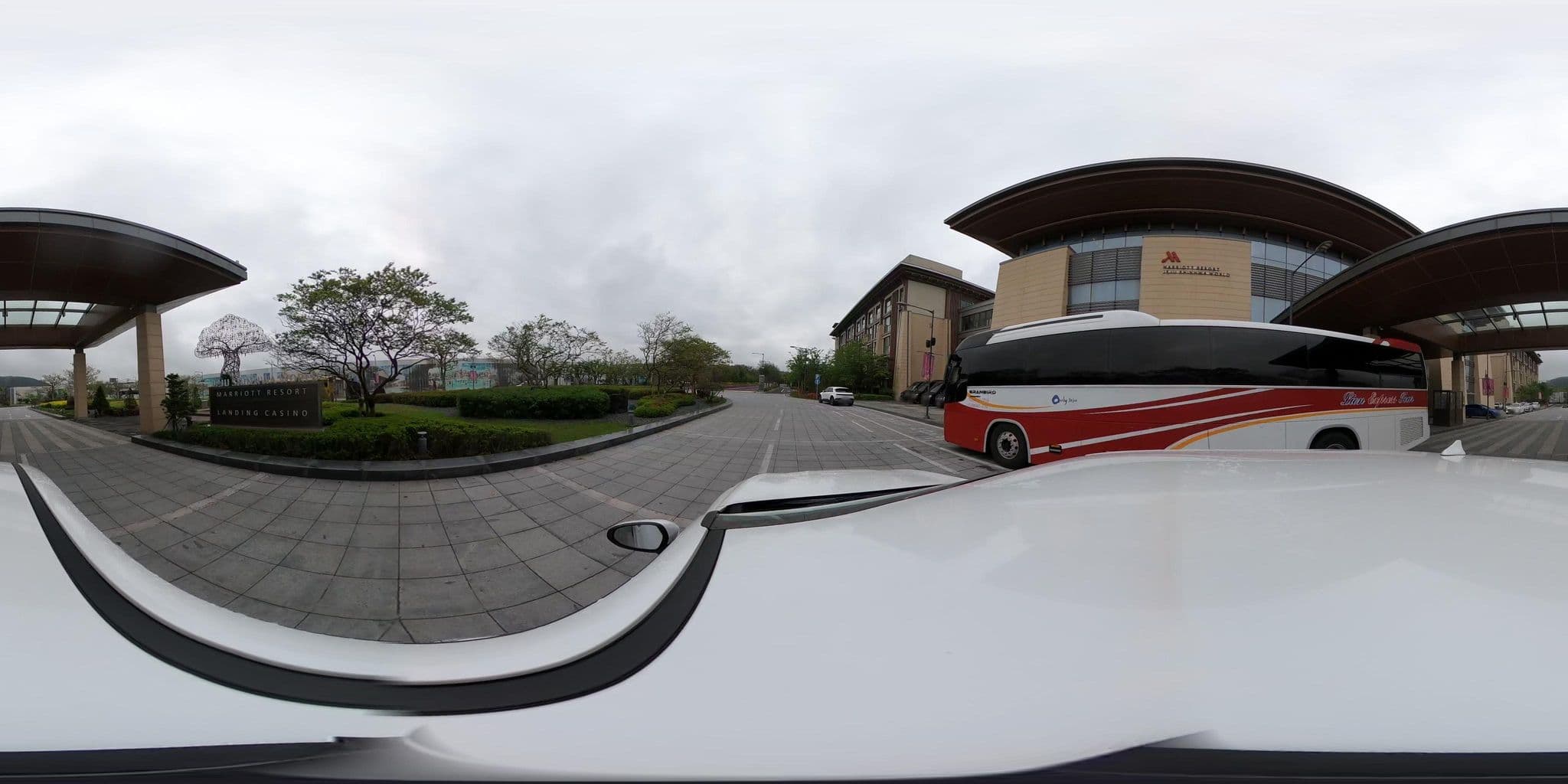 Street view near Shinhwa Jeju Shinhwa World, Gaigeturi — © eneerhut (CC BY-SA · Mapillary)