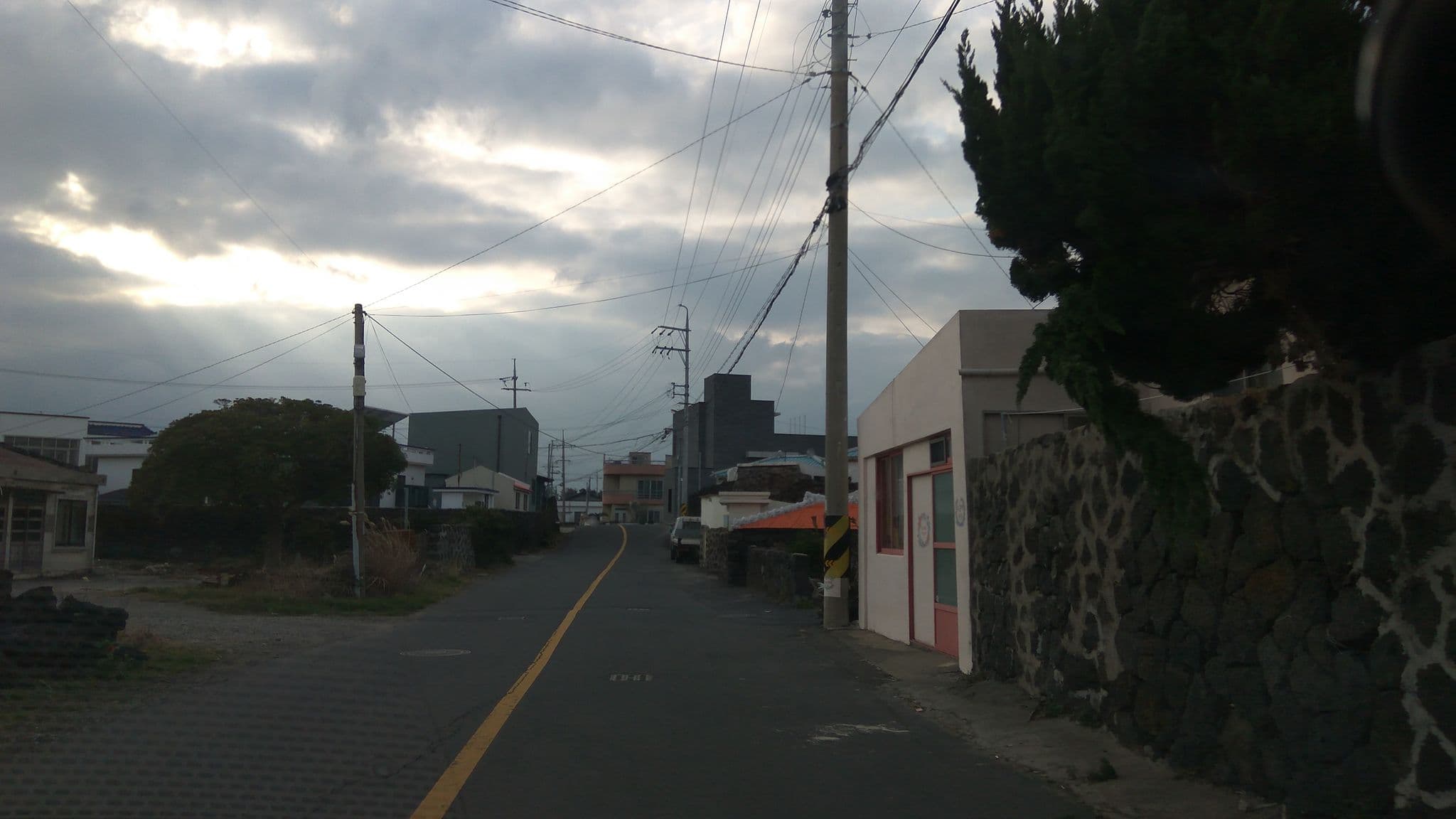 Street view near 제주블랑, Gaigeturi — © eneerhut (CC BY-SA · Mapillary)