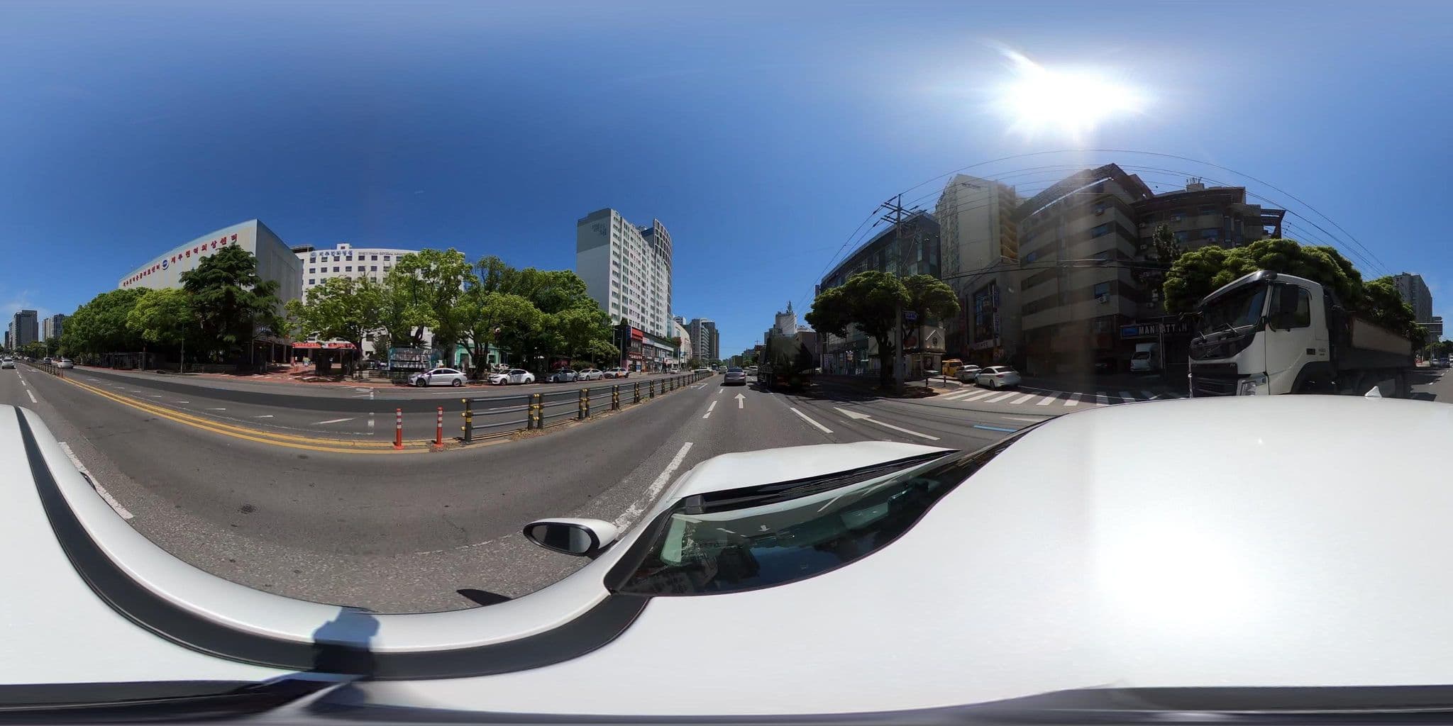 Street view near 네이버후드호텔 제주, Seodong — © eneerhut (CC BY-SA · Mapillary)