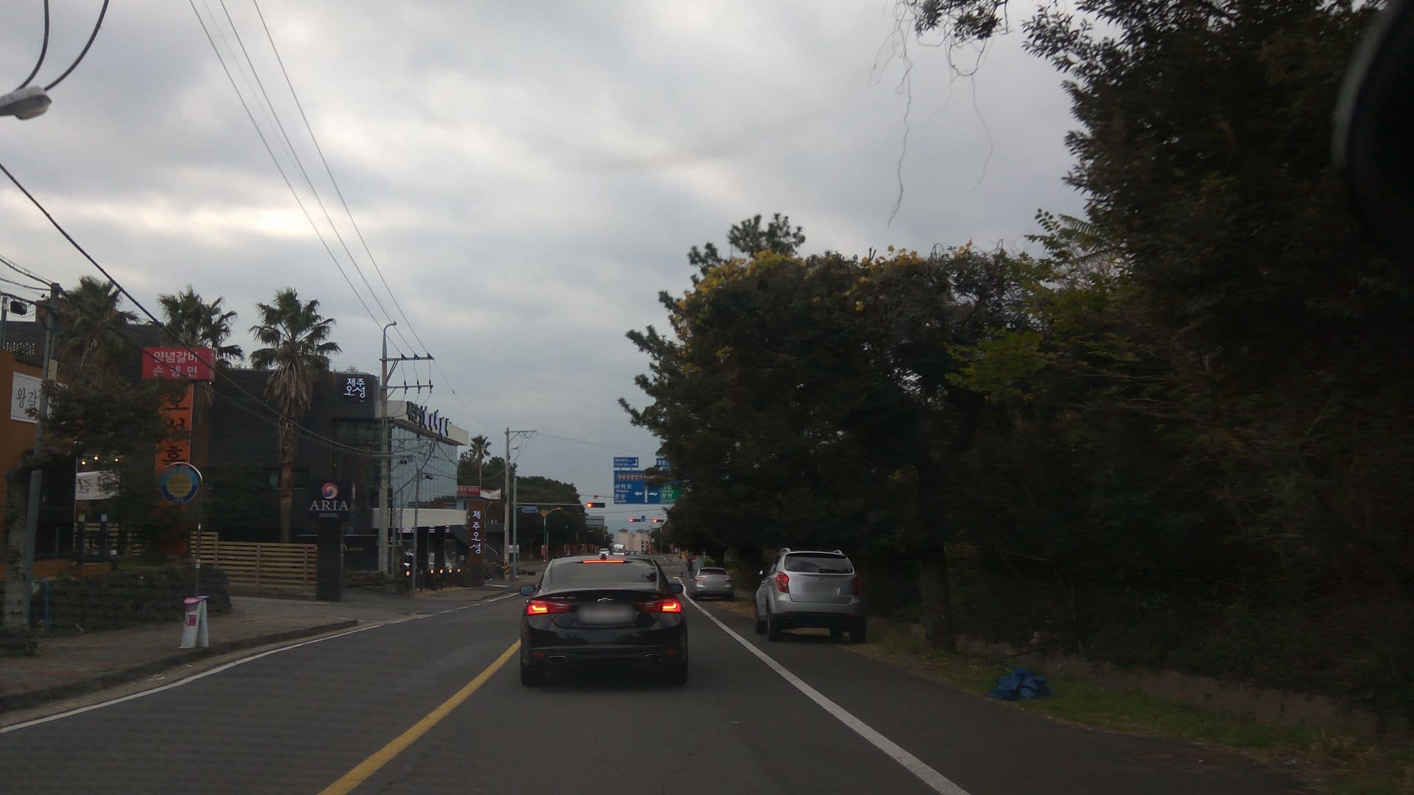 Street view near 그랑빌, Seogwipo — © eneerhut (CC BY-SA · Mapillary)