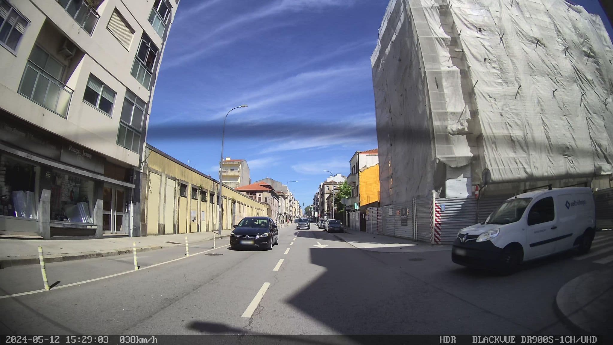 Street view near Naya Porto, Ameal — © sanjorgepinho (CC BY-SA · Mapillary)