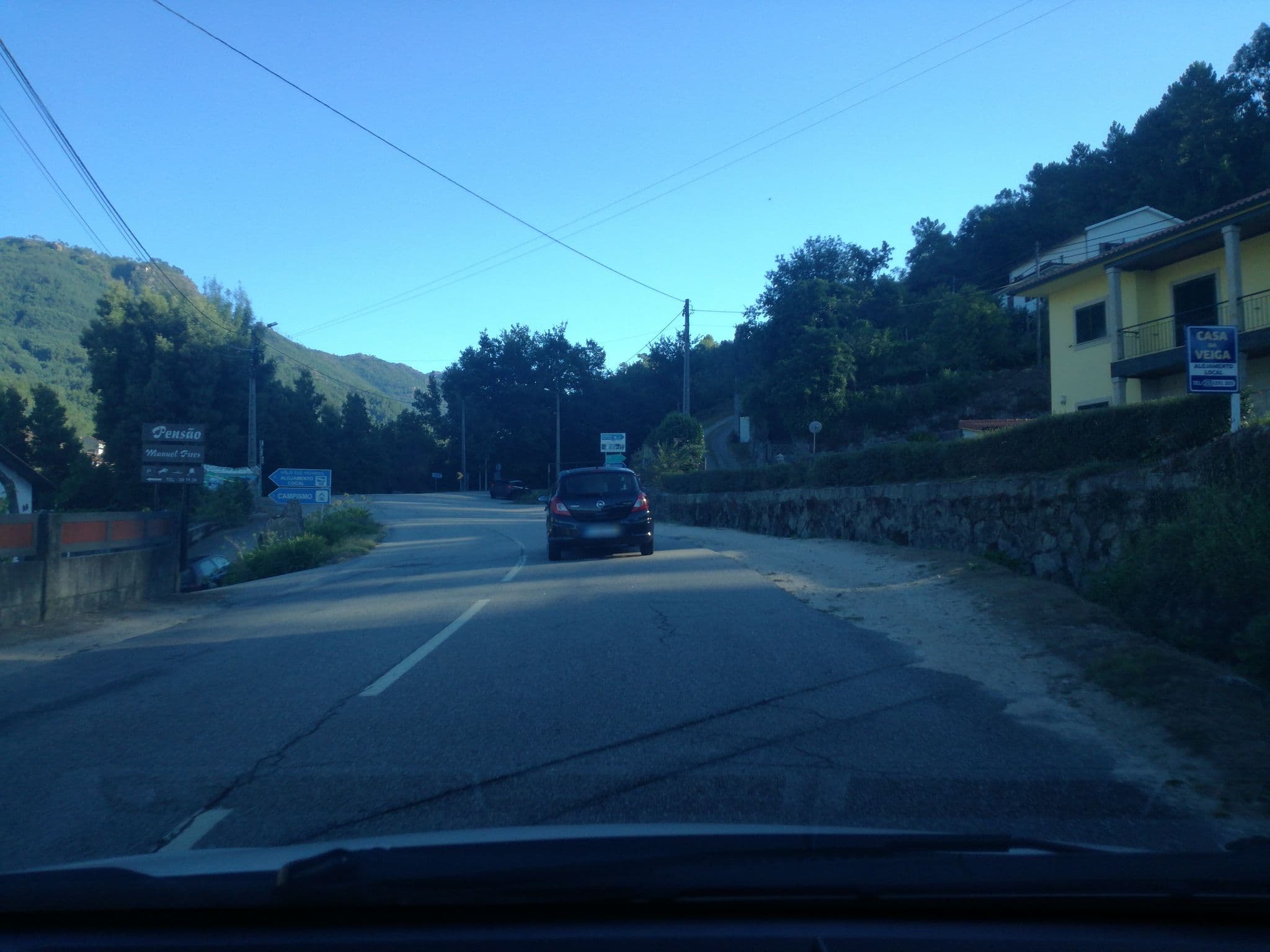 Street view near Casa da Veiga, Vieira do Minho — © cyberlima (CC BY-SA · Mapillary)