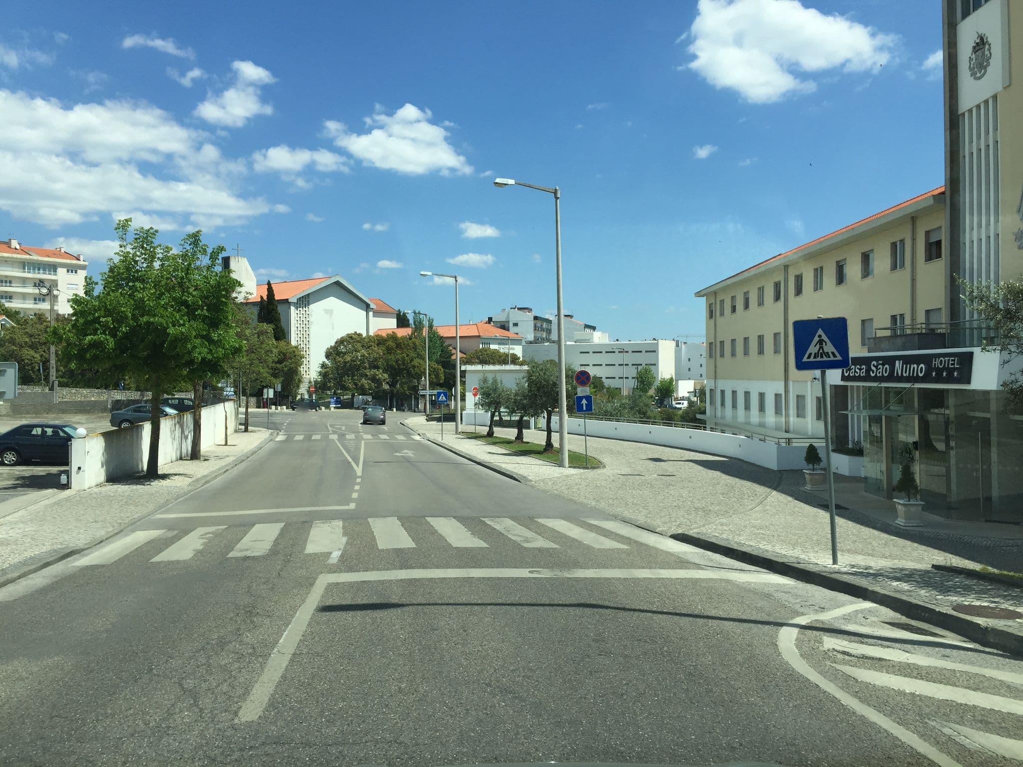 Street view near Casa São Nuno, Fátima — © ptmap (CC BY-SA · Mapillary)