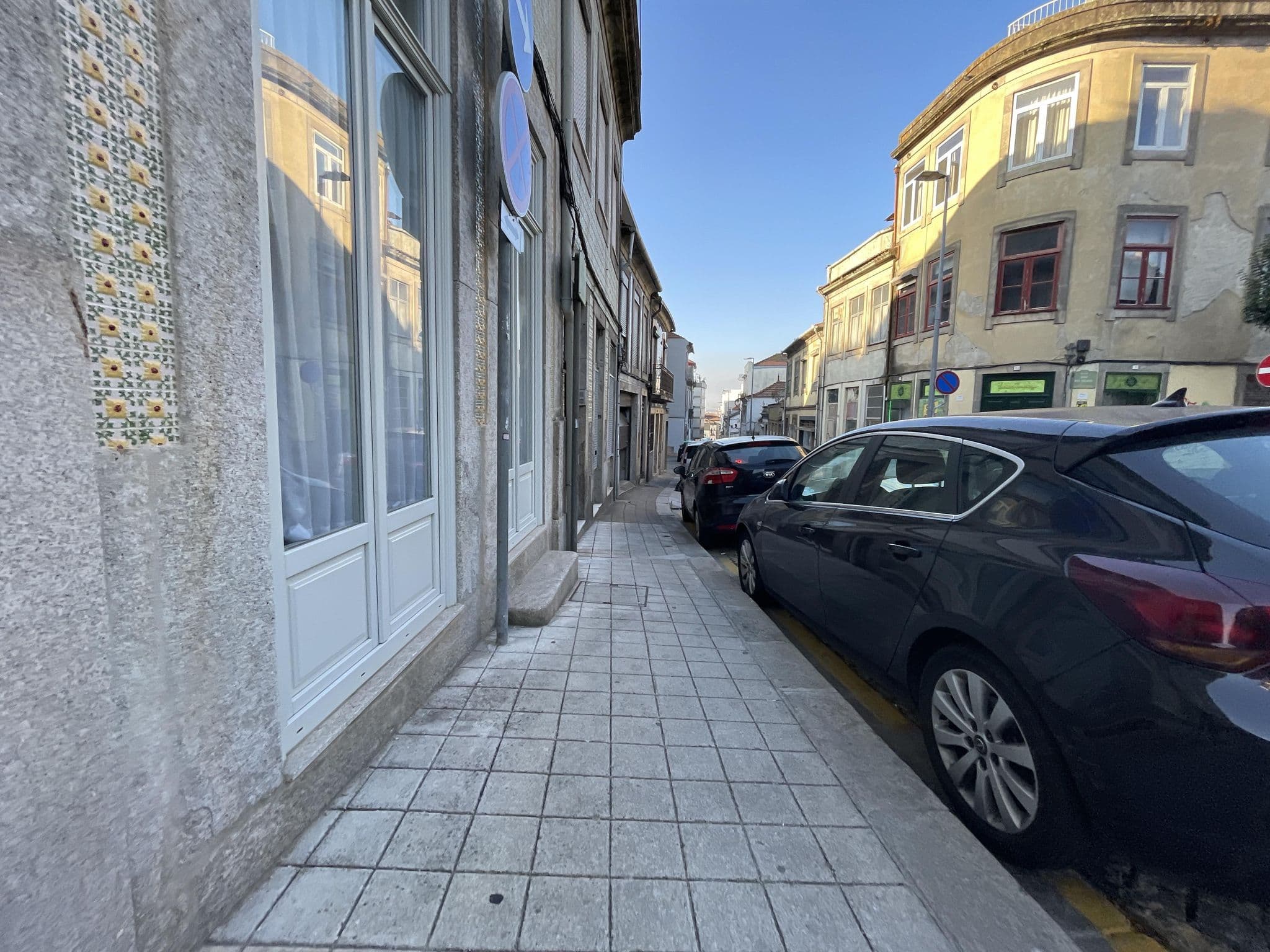 Street view near BJ, Porto