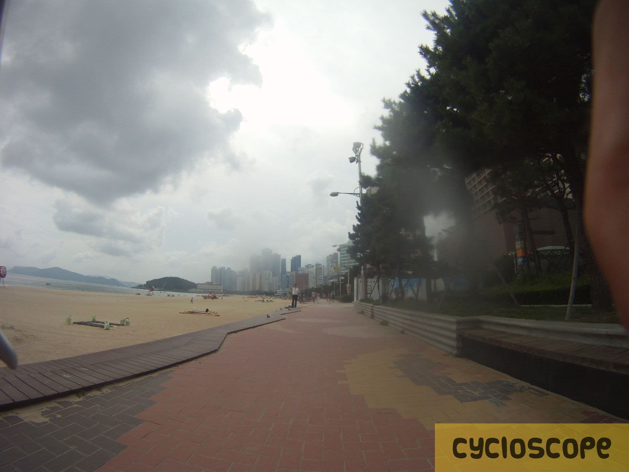 Street view near On the Plate, Gijang — © cycloscope (CC BY-SA · Mapillary)