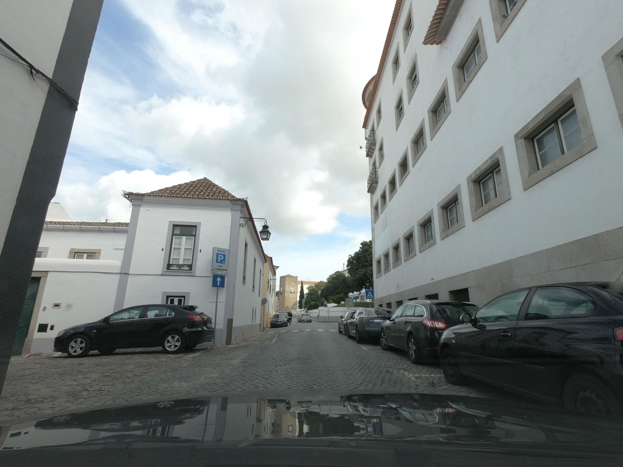Street view near Templo Boutique Hotel, Évora — © filohipo (CC BY-SA · Mapillary)