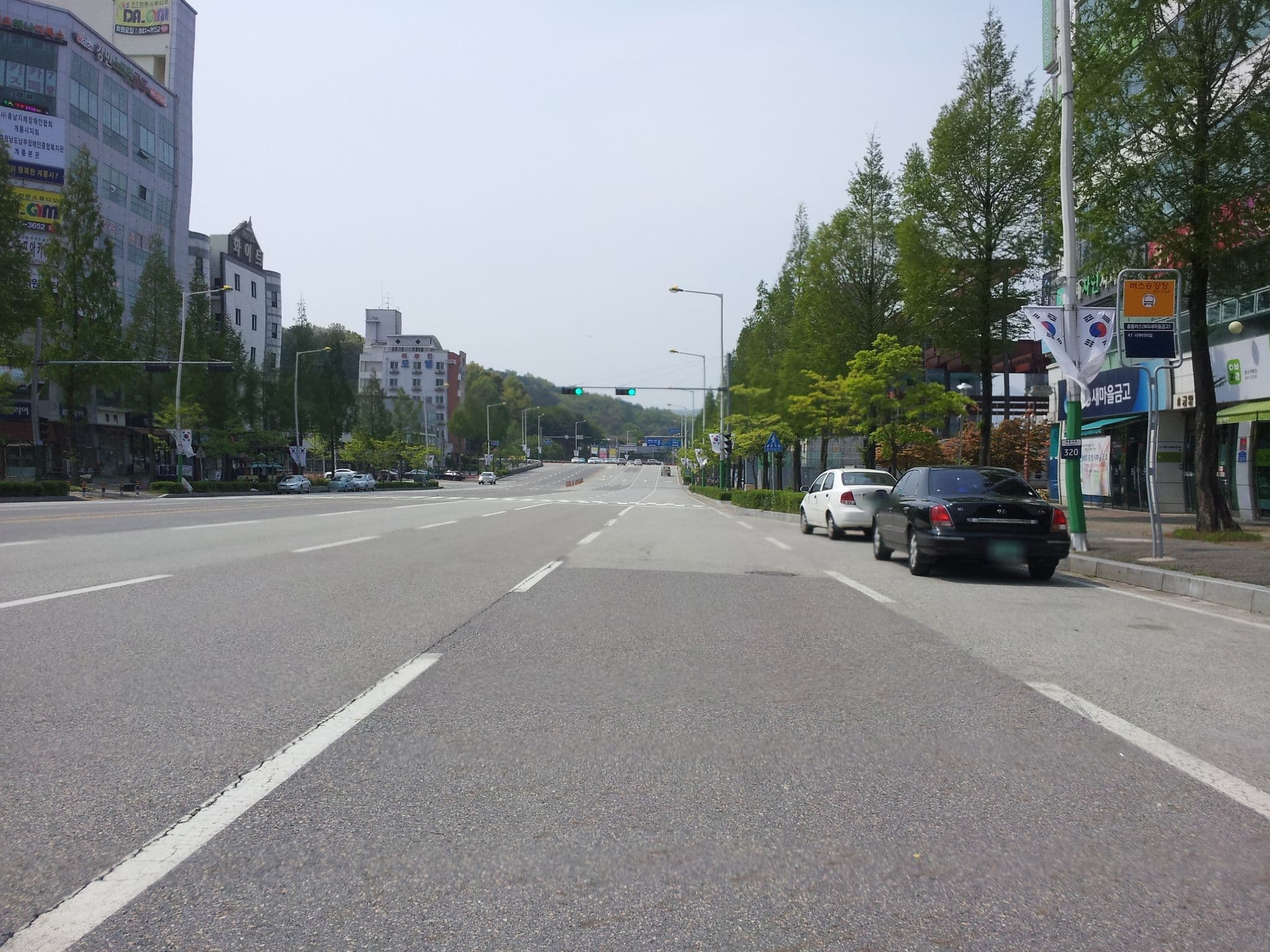 Street view near 폴라리스모텔, Daejeon — © alimamo (CC BY-SA · Mapillary)
