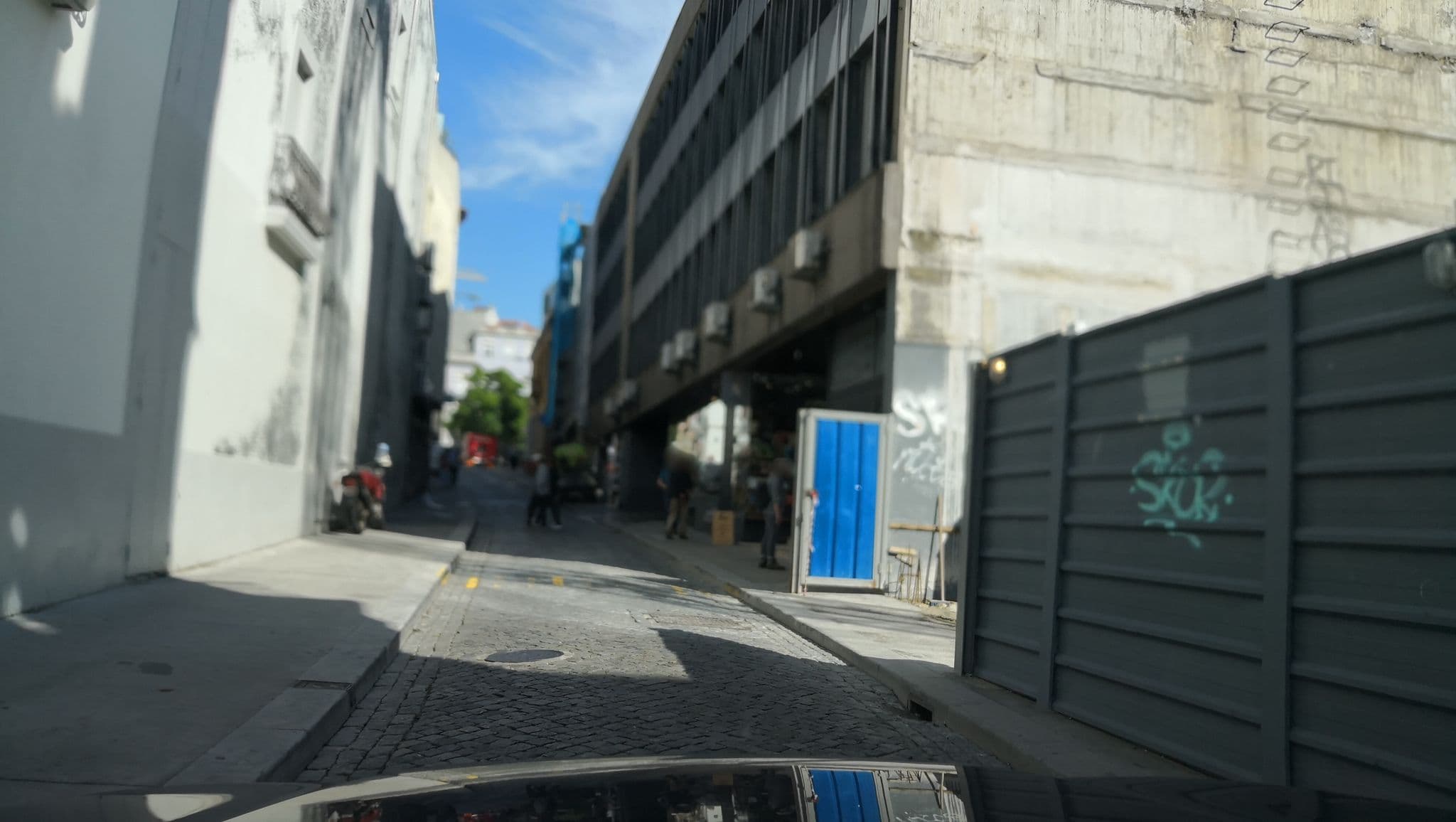 Street view near chic&basic Gravity Hotel, Porto — © sanjorgepinho (CC BY-SA · Mapillary)