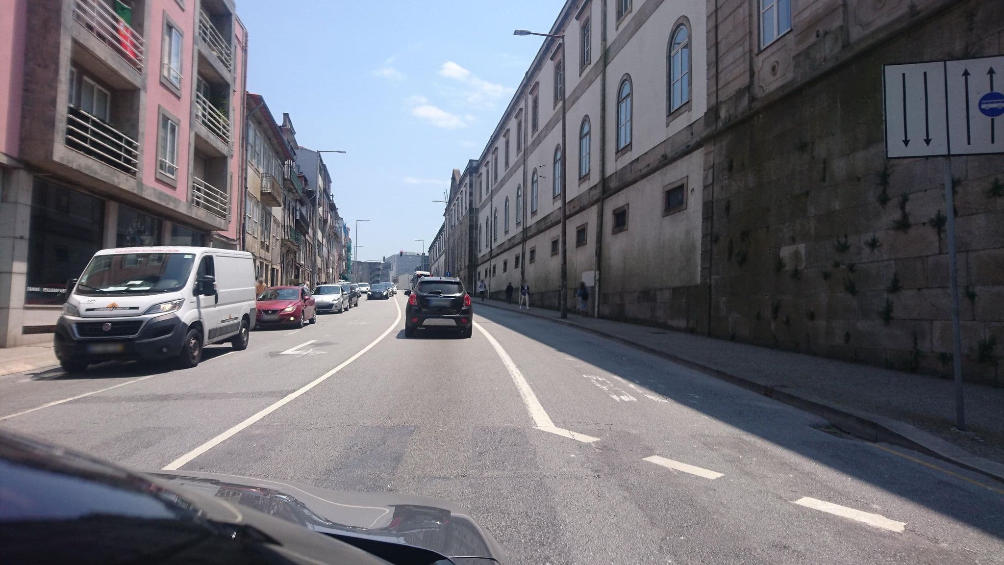 Street view near Casas do Palácio, Massarelos — © rod9 (CC BY-SA · Mapillary)