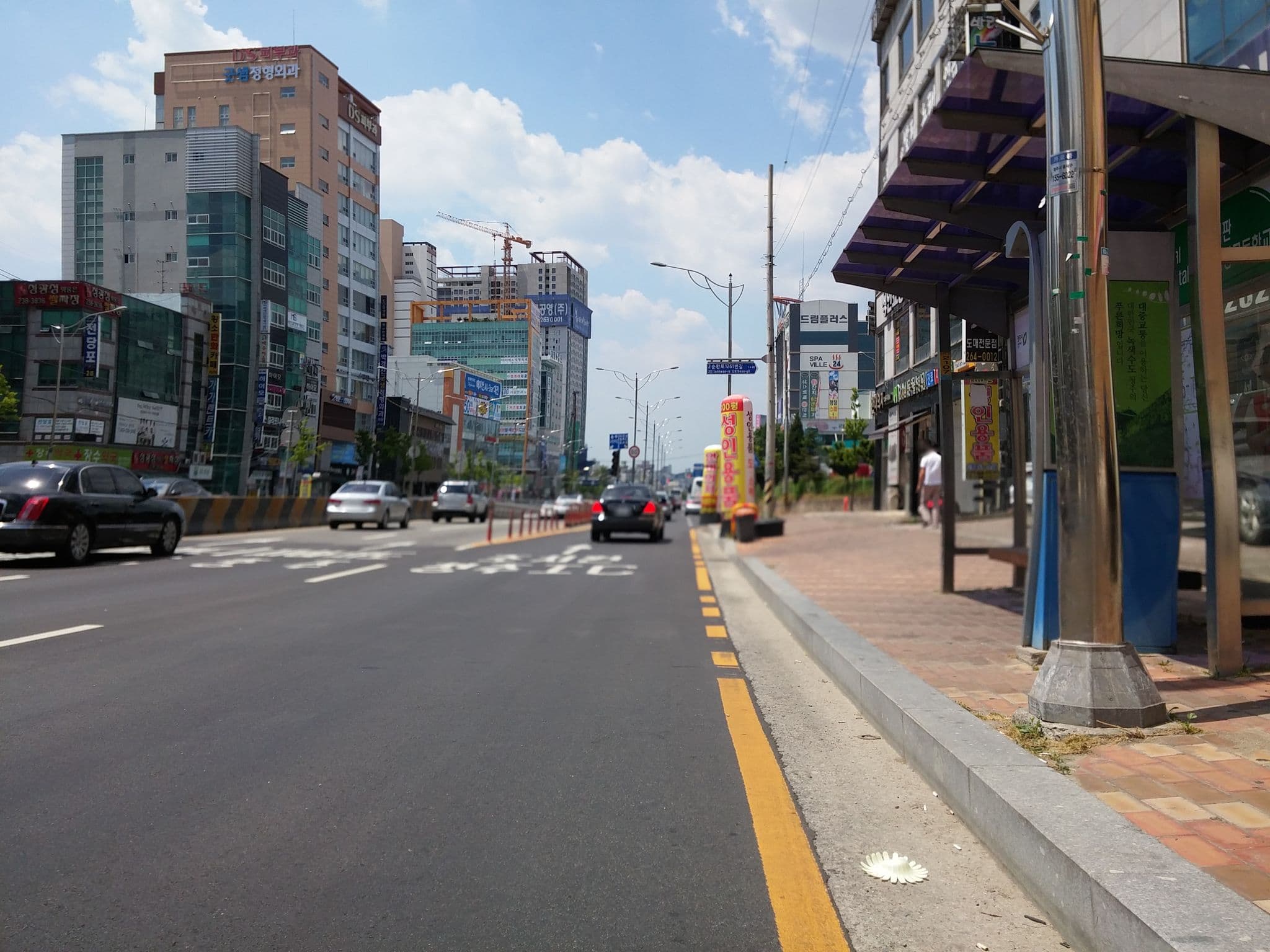 Street view near 티롤모텔, Cheongju-si — © alimamo (CC BY-SA · Mapillary)