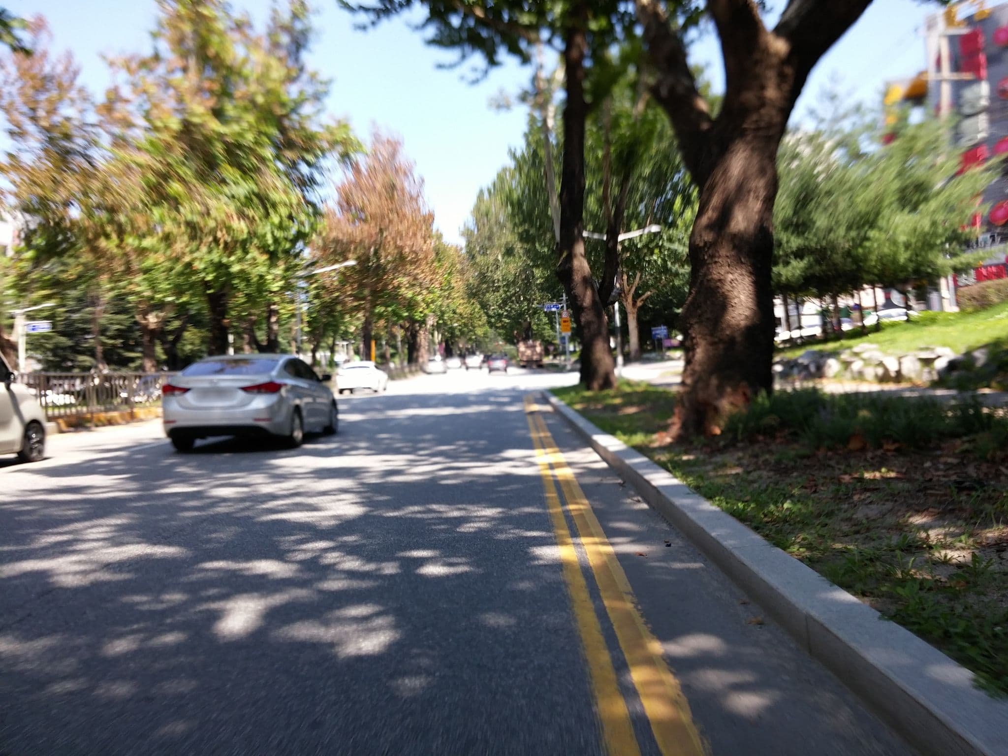 Street view near 로망스모텔, Cheongju-si — © alimamo (CC BY-SA · Mapillary)
