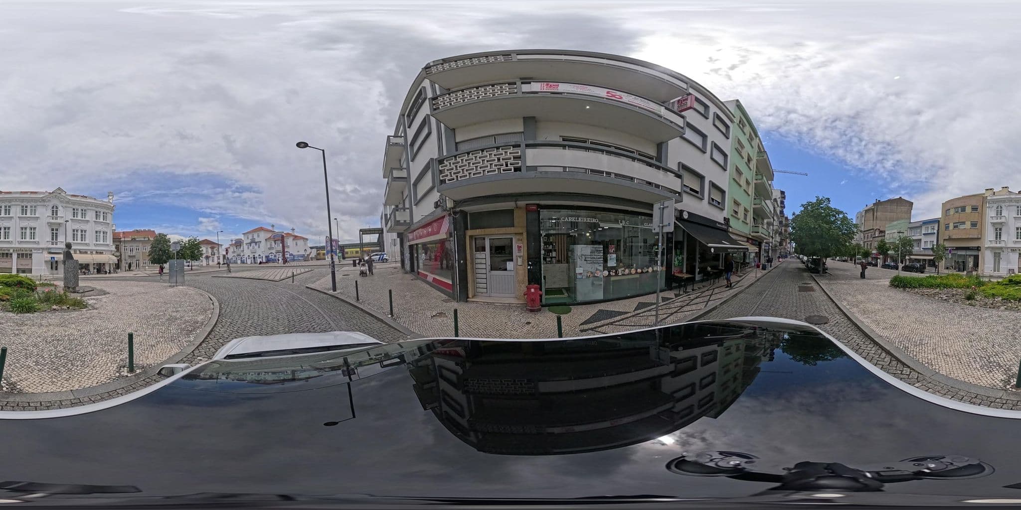 Street view near Tricana de Aveiro - Alojamento, Aveiro — © dangomezm (CC BY-SA · Mapillary)