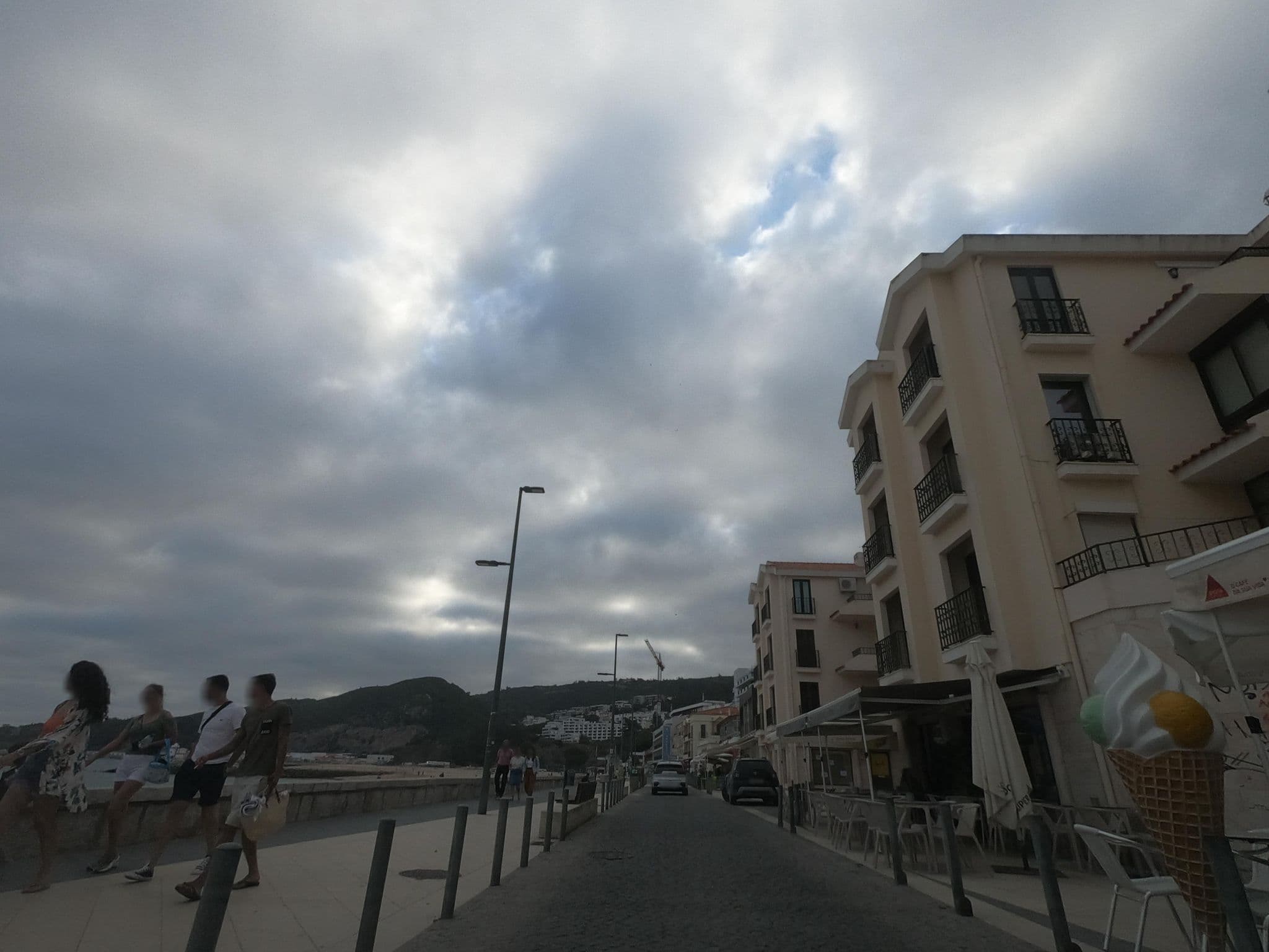 Street view near Casa Da Tia Zezinha, Sesimbra — © filohipo (CC BY-SA · Mapillary)