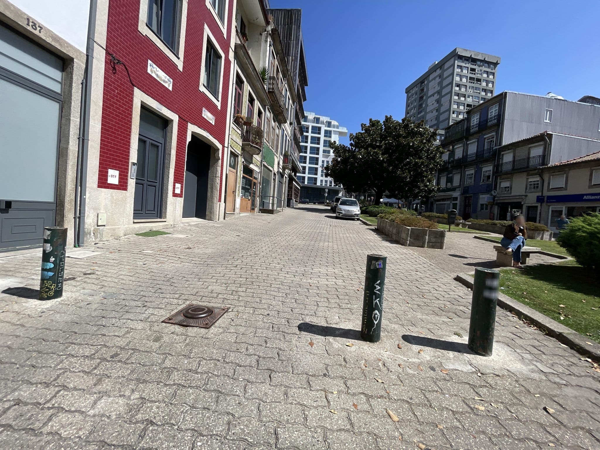 Street view near OTF- Porto Centro, Porto