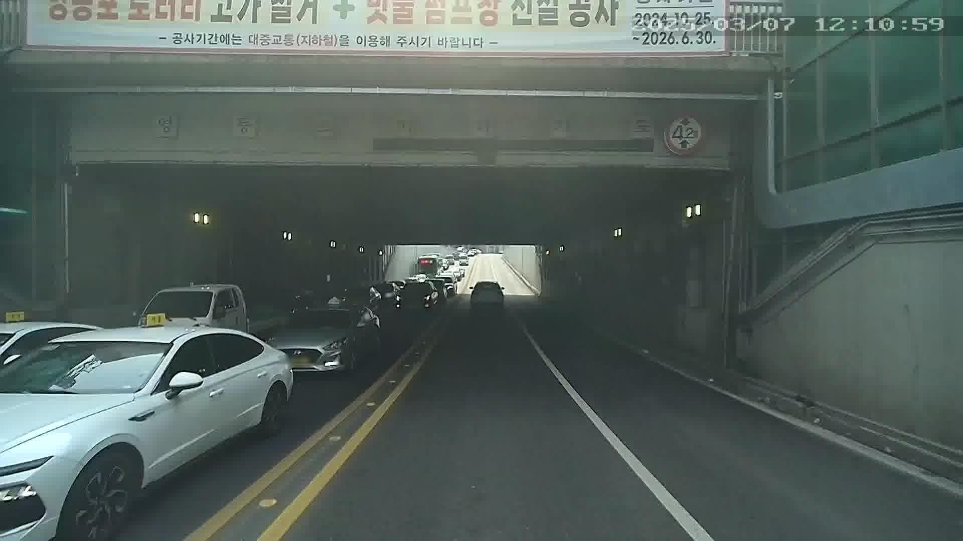 Street view near Kakao Motel, Gwangmyeong — © motov (CC BY-SA · Mapillary)