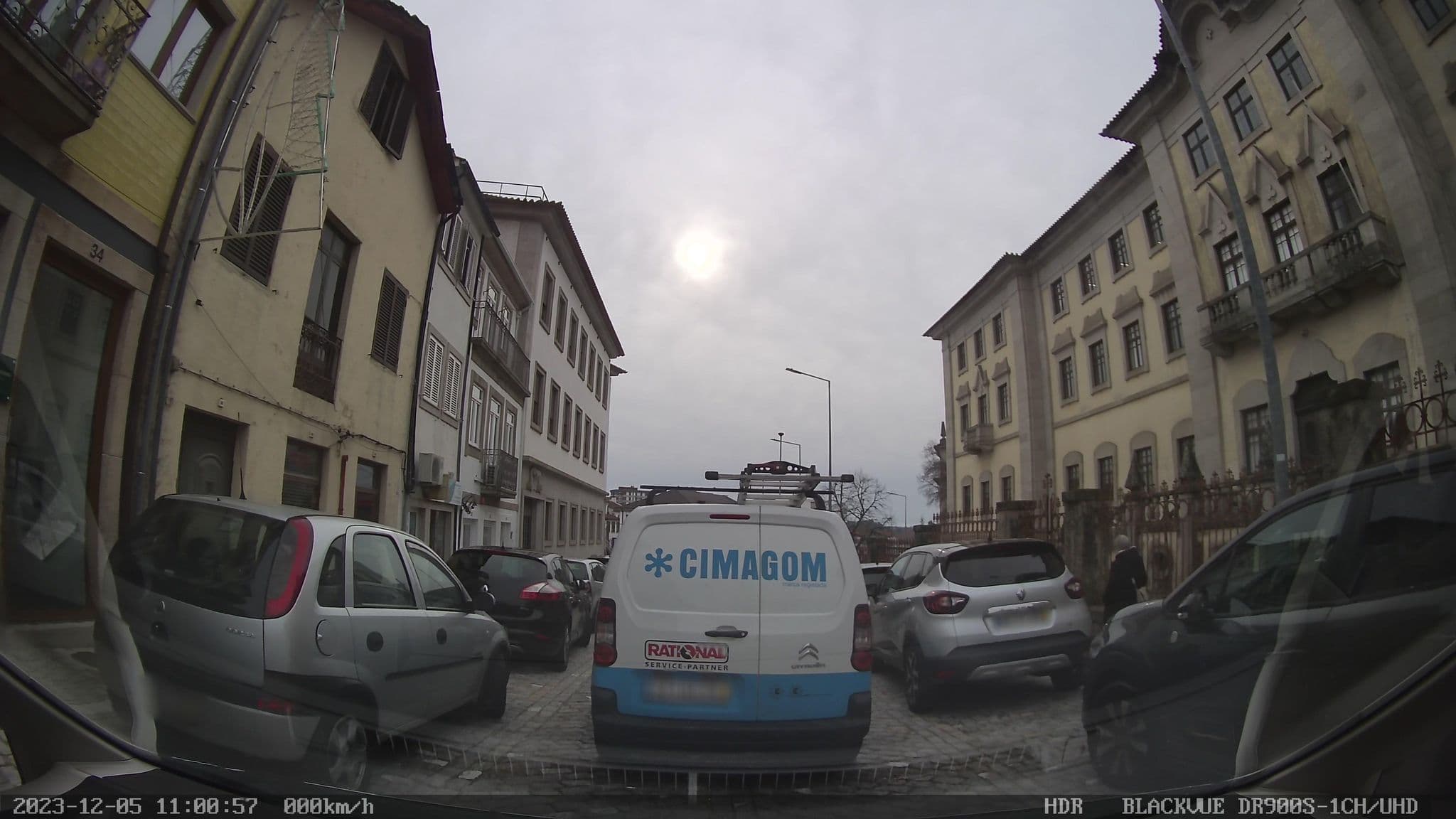 Street view near Estúdio Avenida, Vila Real — © sanjorgepinho (CC BY-SA · Mapillary)