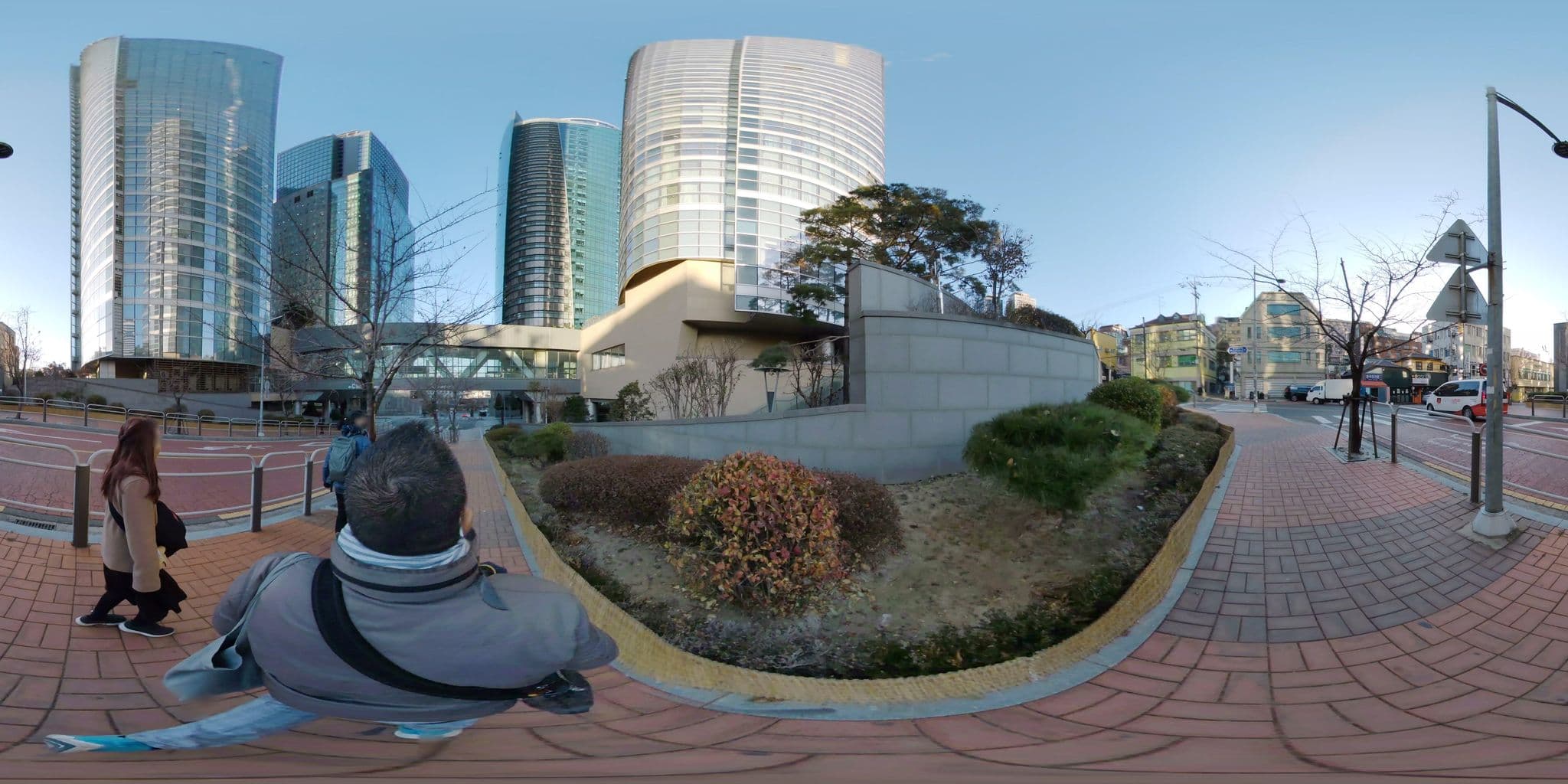 Street view near Aroha Guesthouse, Yongsan-dong — © mapconcierge (CC BY-SA · Mapillary)