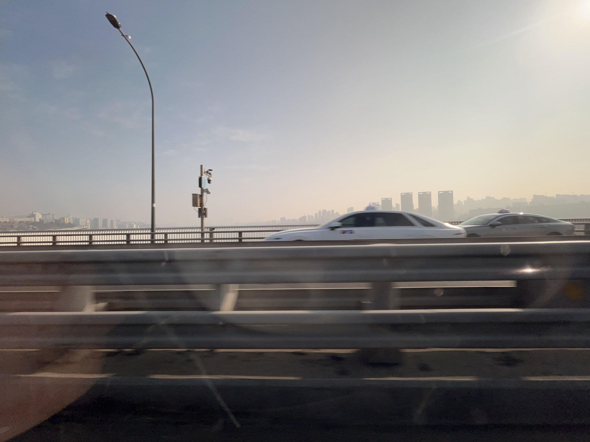Street view near Jw, Yongsan-dong — © zuraimi (CC BY-SA · Mapillary)